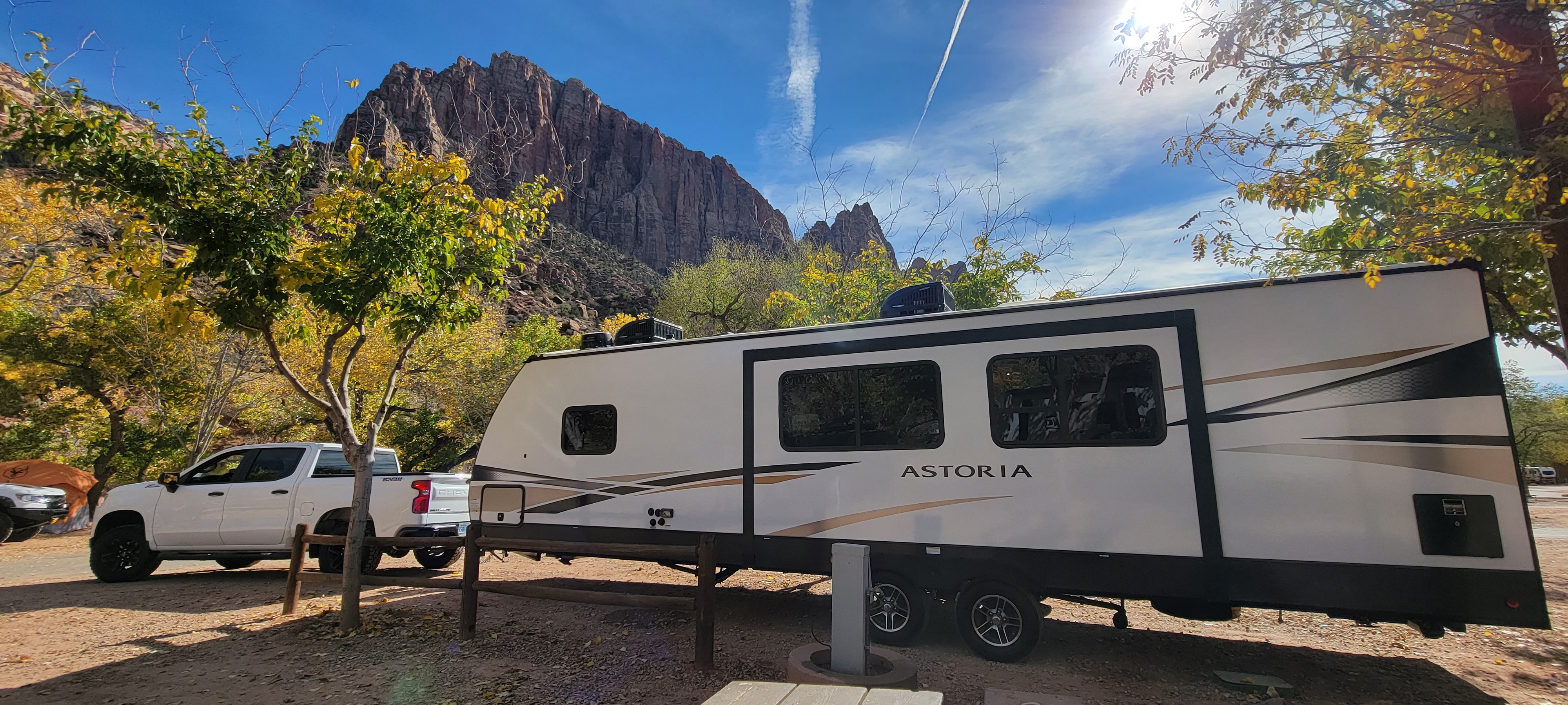 Travel trailer RV Rental 