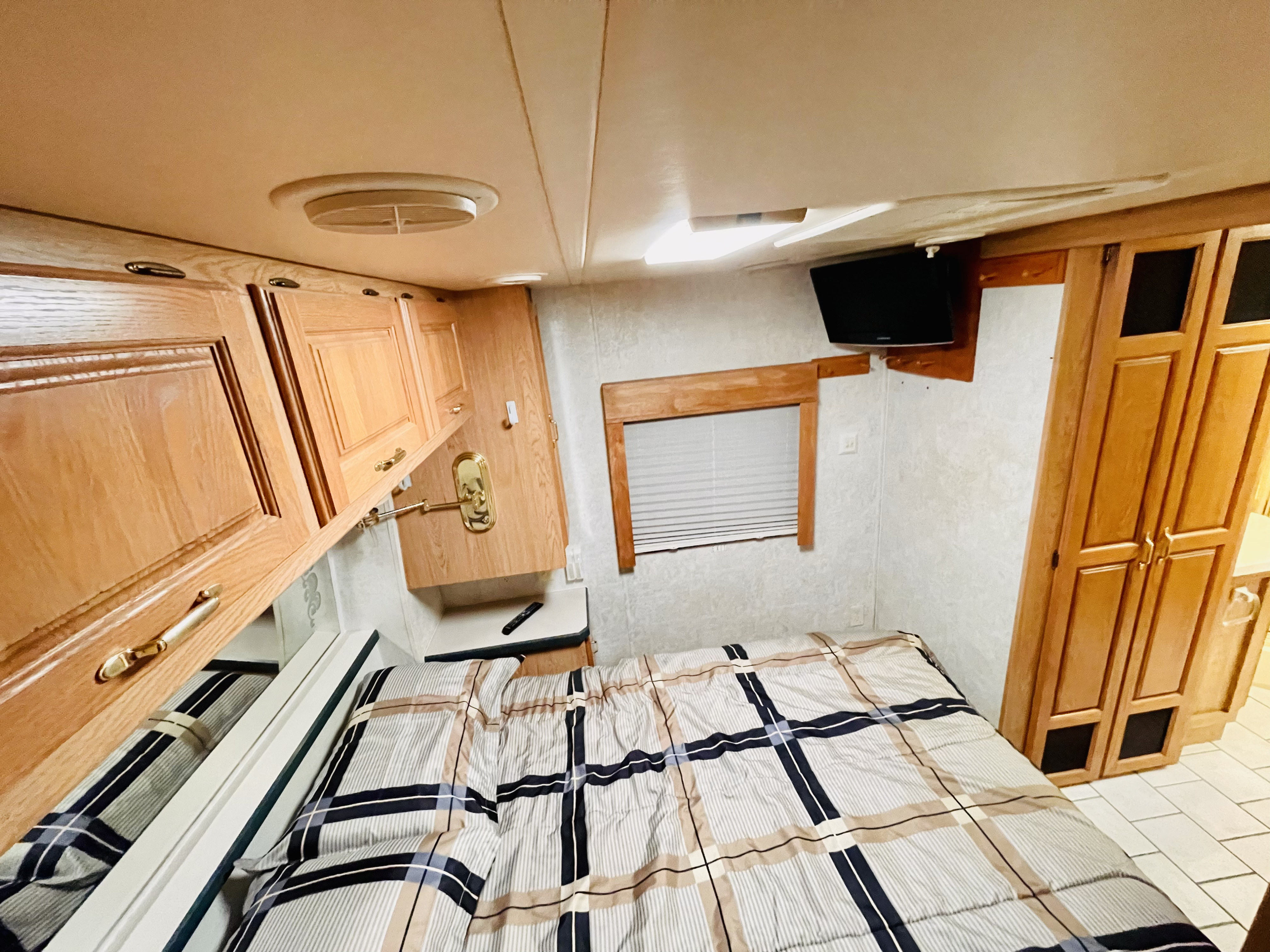 Holiday Rambler Endeavor 1999