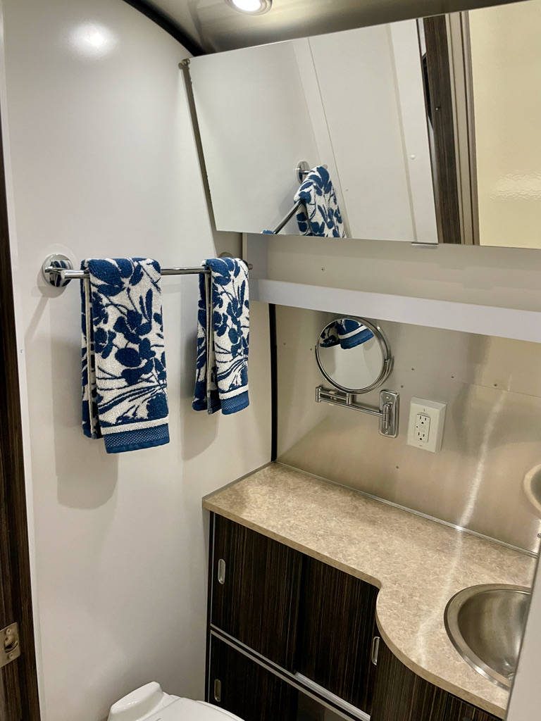 Travel trailer RV Rental 