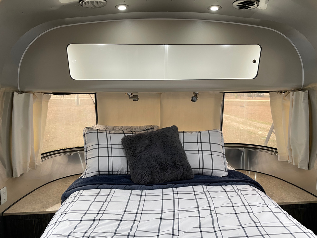 Travel trailer RV Rental 