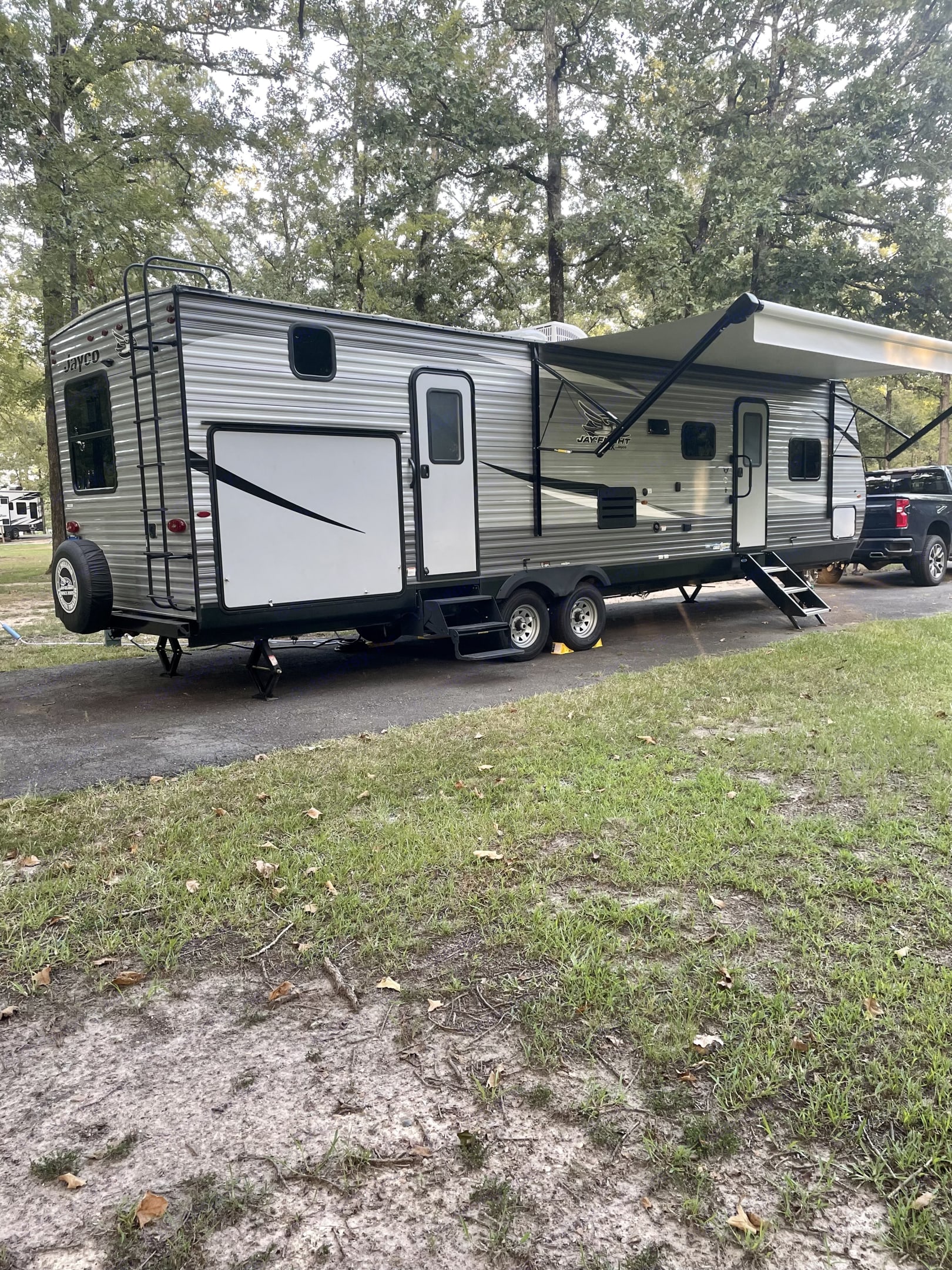 Travel trailer RV Rental 