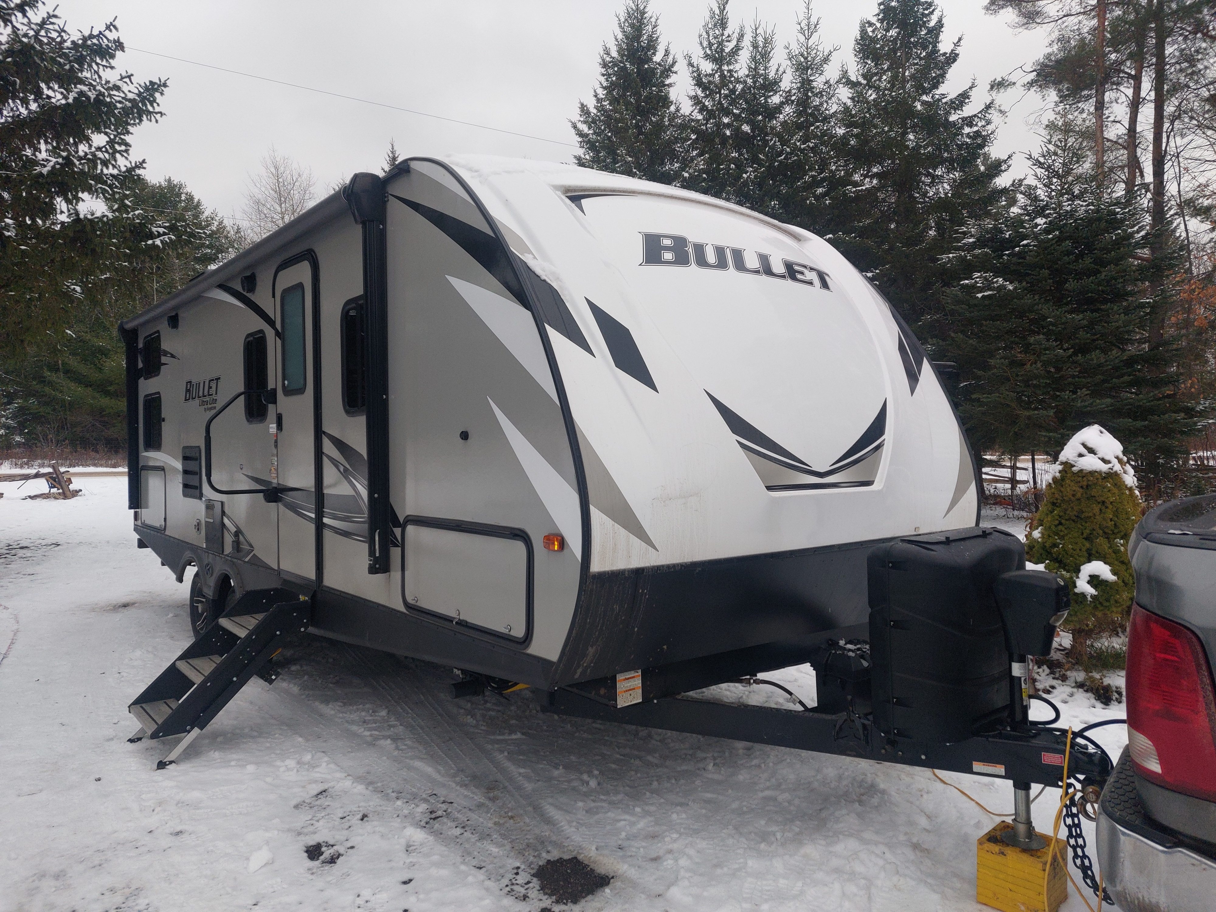 Coonhound RV 2021 Keystone RV Bullet Ultra Lite