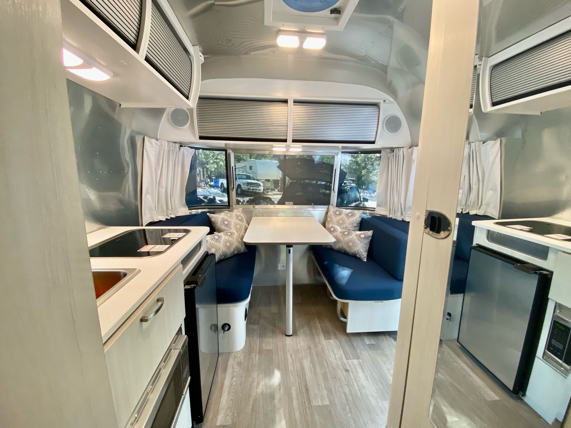 Travel trailer RV Rental 