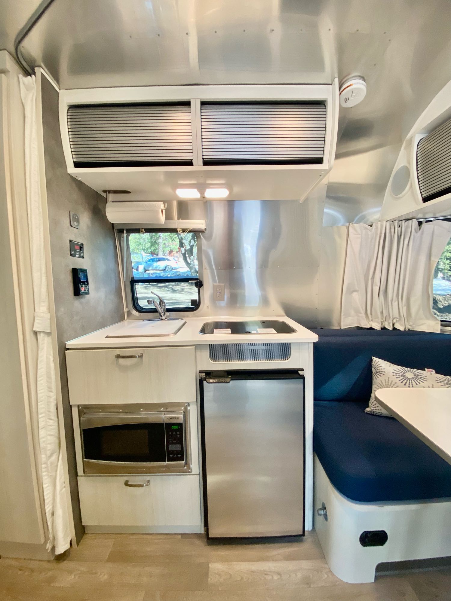 Travel trailer RV Rental 