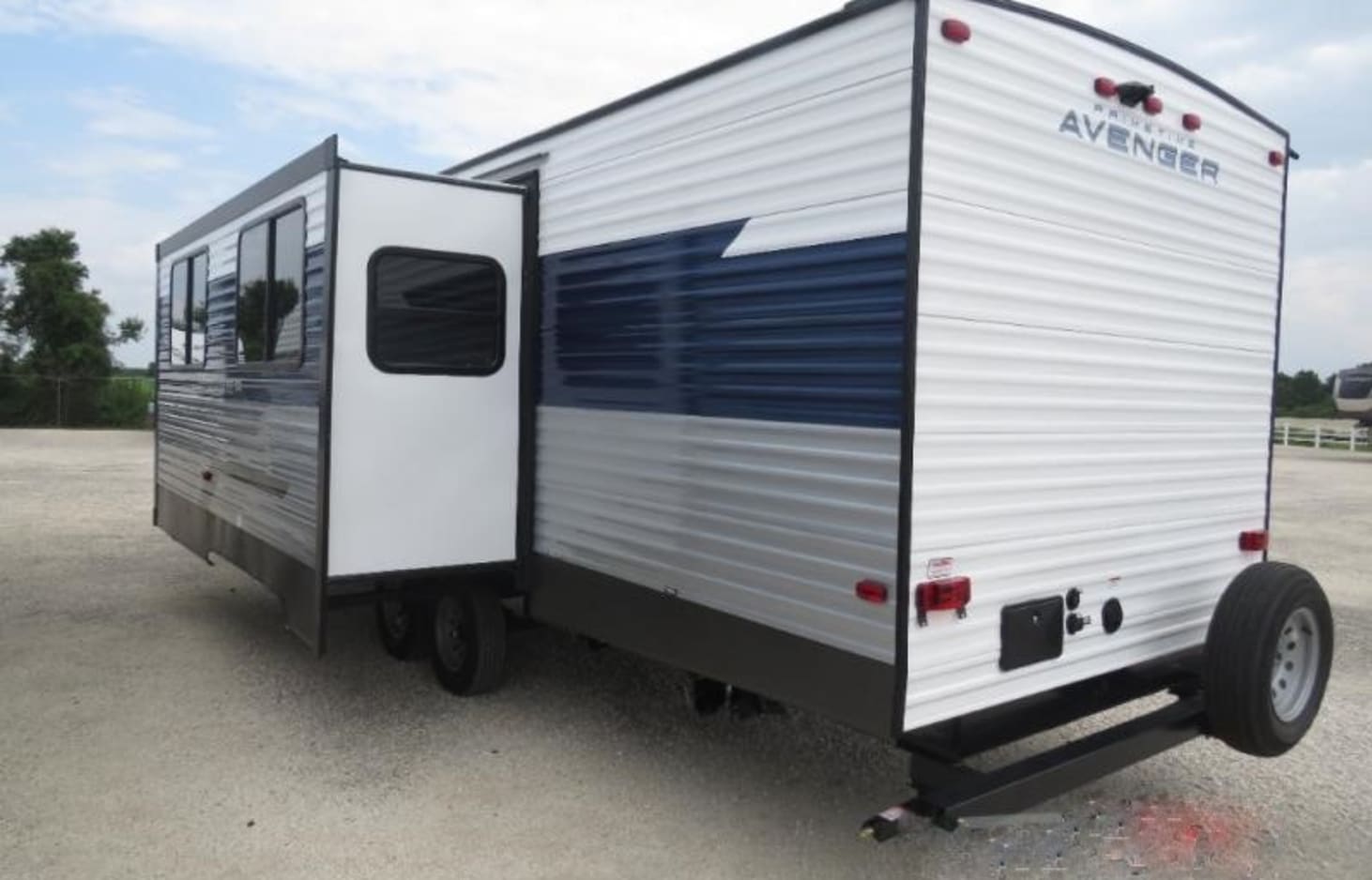 Travel trailer RV Rental 