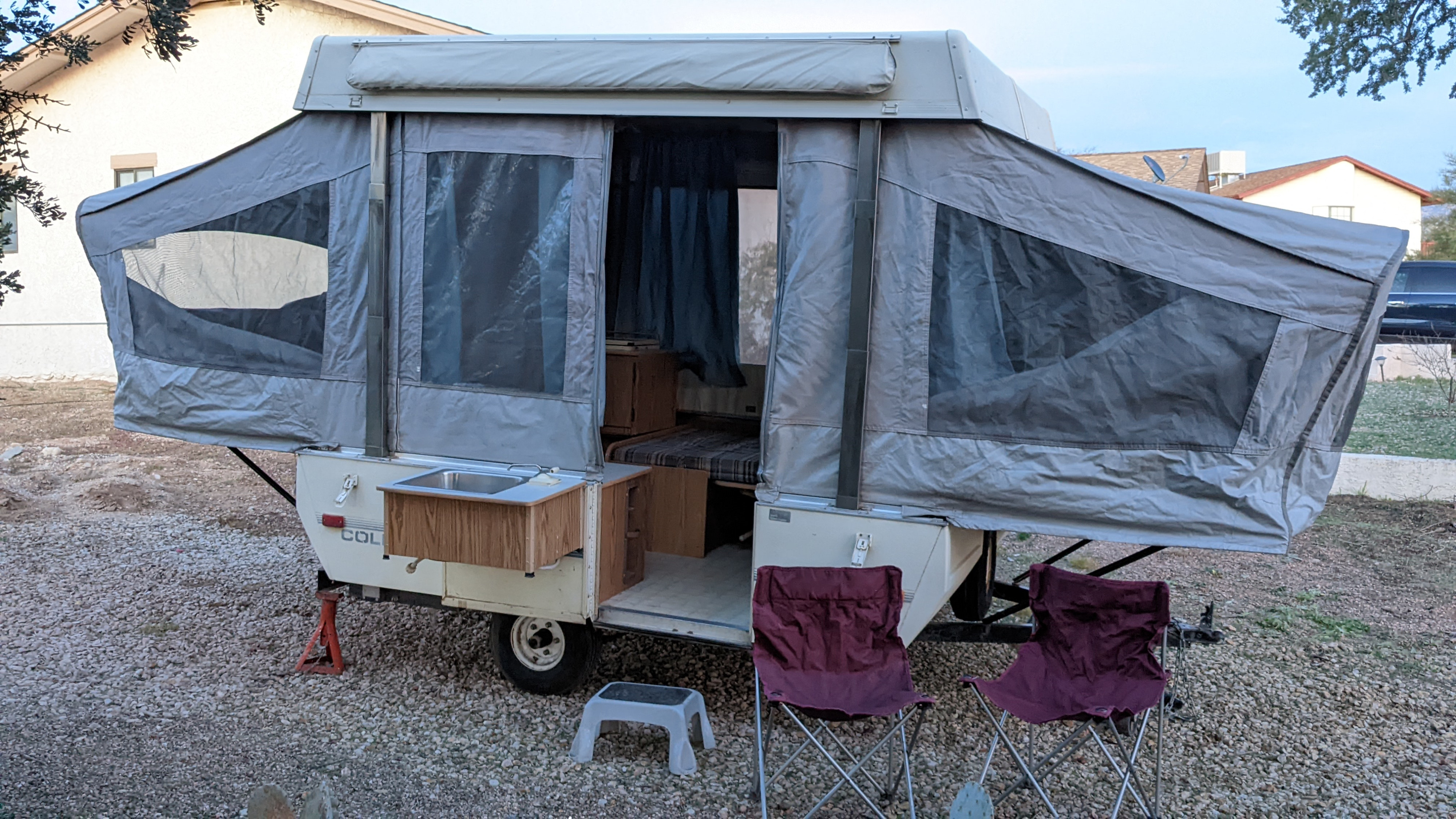 1990 Coleman Destiny Roanoke Folding trailer in Tucson, AZ | Outdoorsy