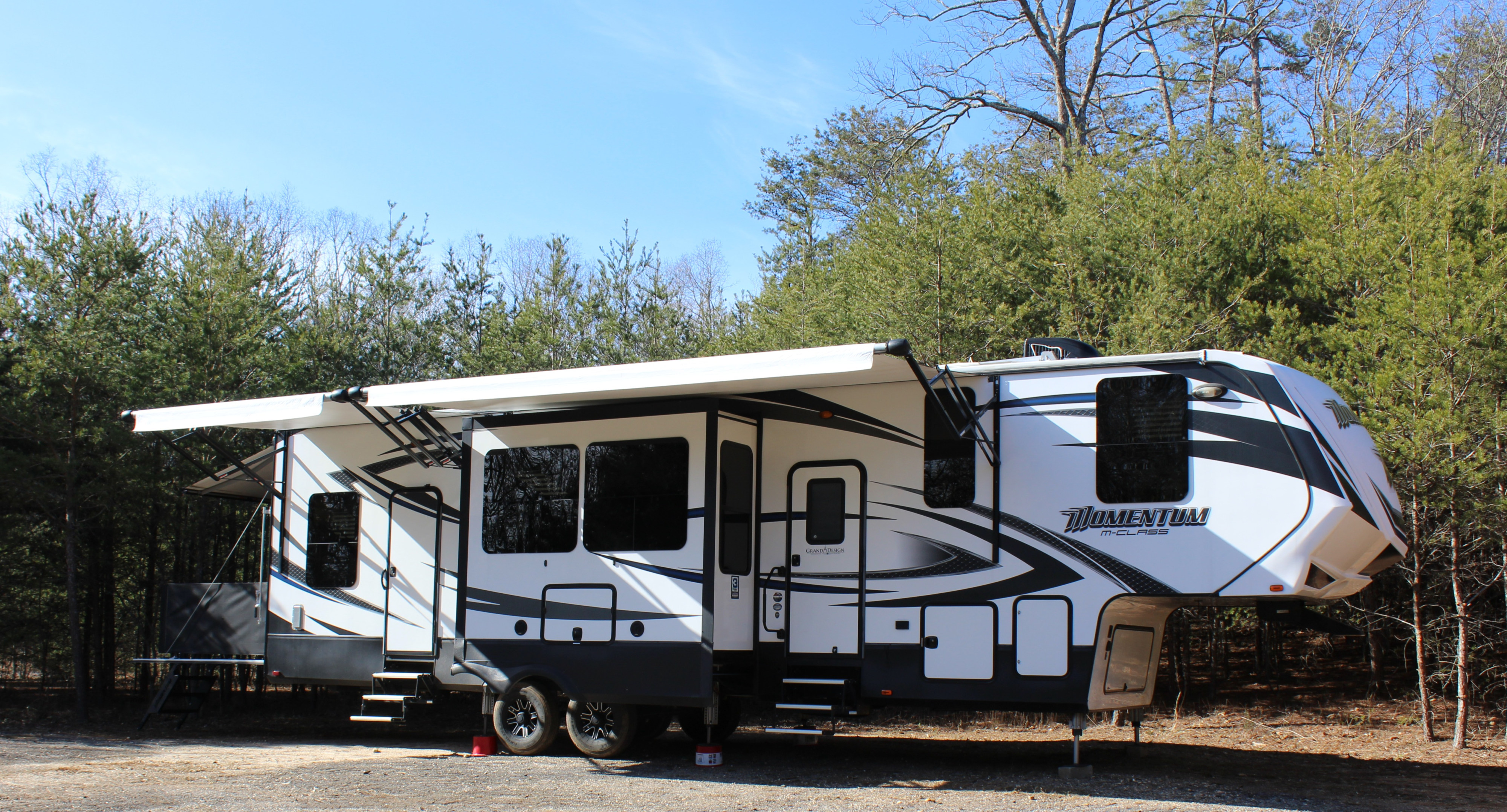 Fooshee Pass Campground - Fish here at Watts Bar Lake in Ten Mile