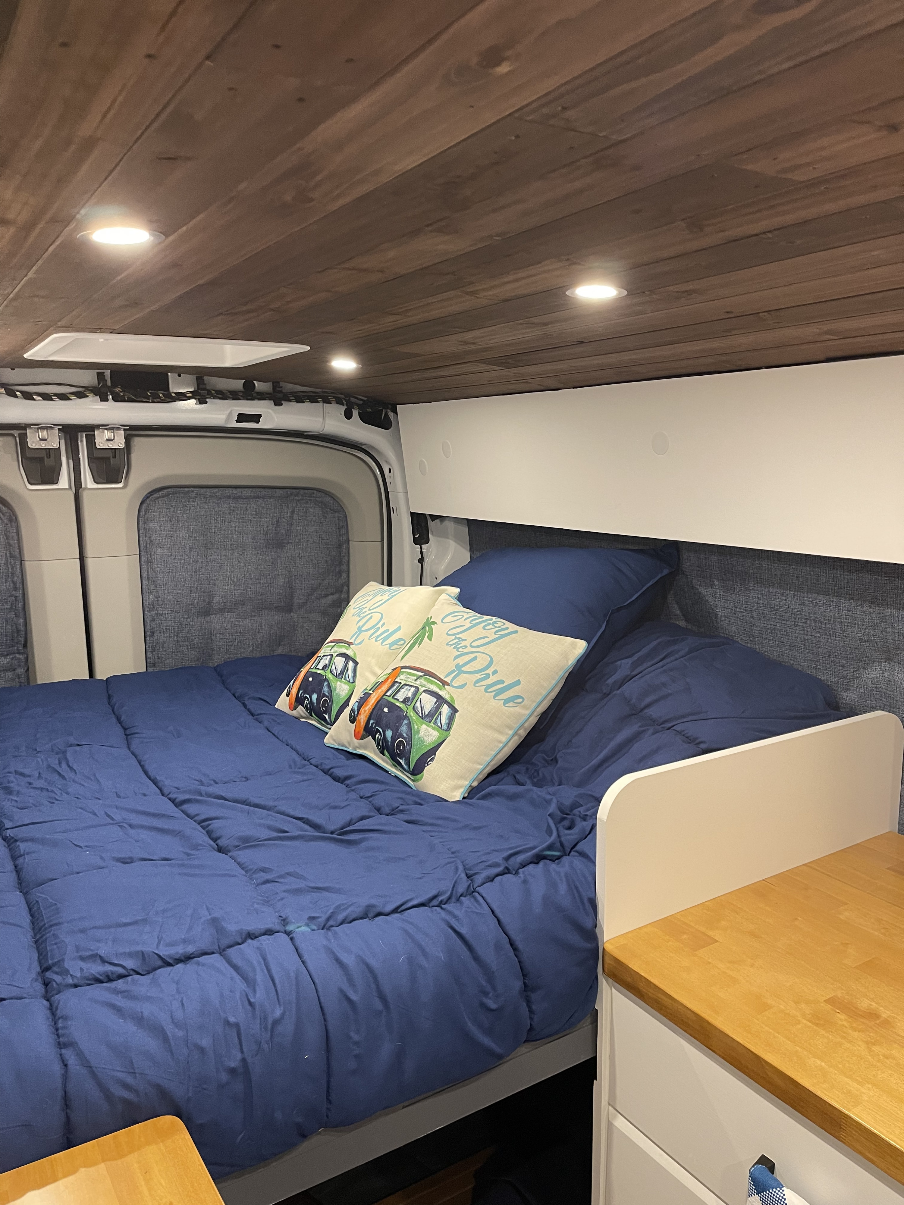 Memory foam. Ford Transit Custom 2018