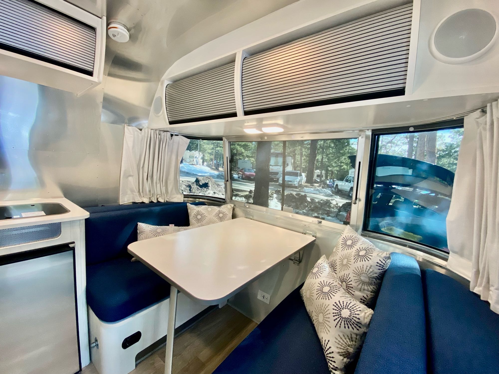 Travel trailer RV Rental 