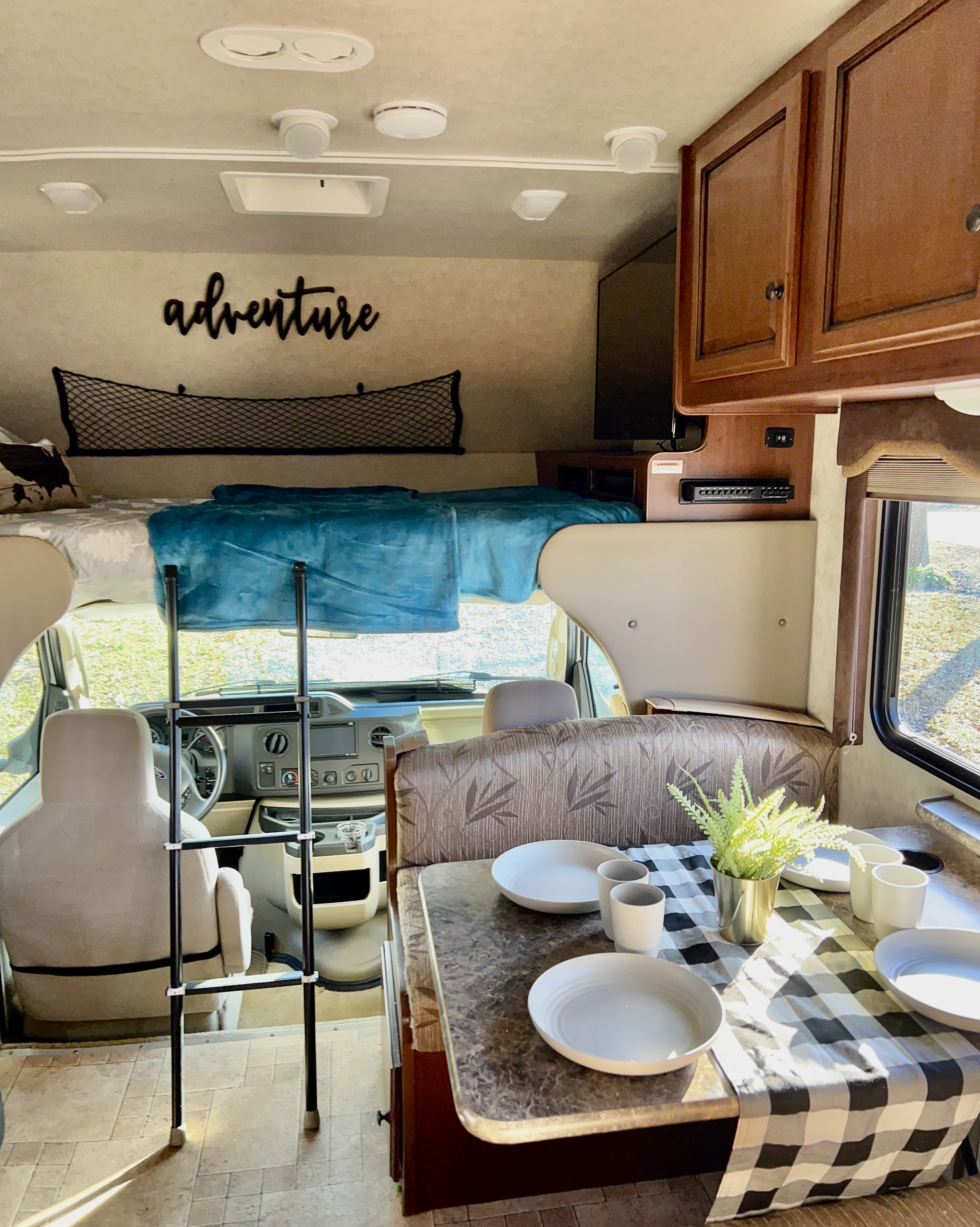 Huge comfortable mattress!. Fleetwood Tioga Ranger 2011