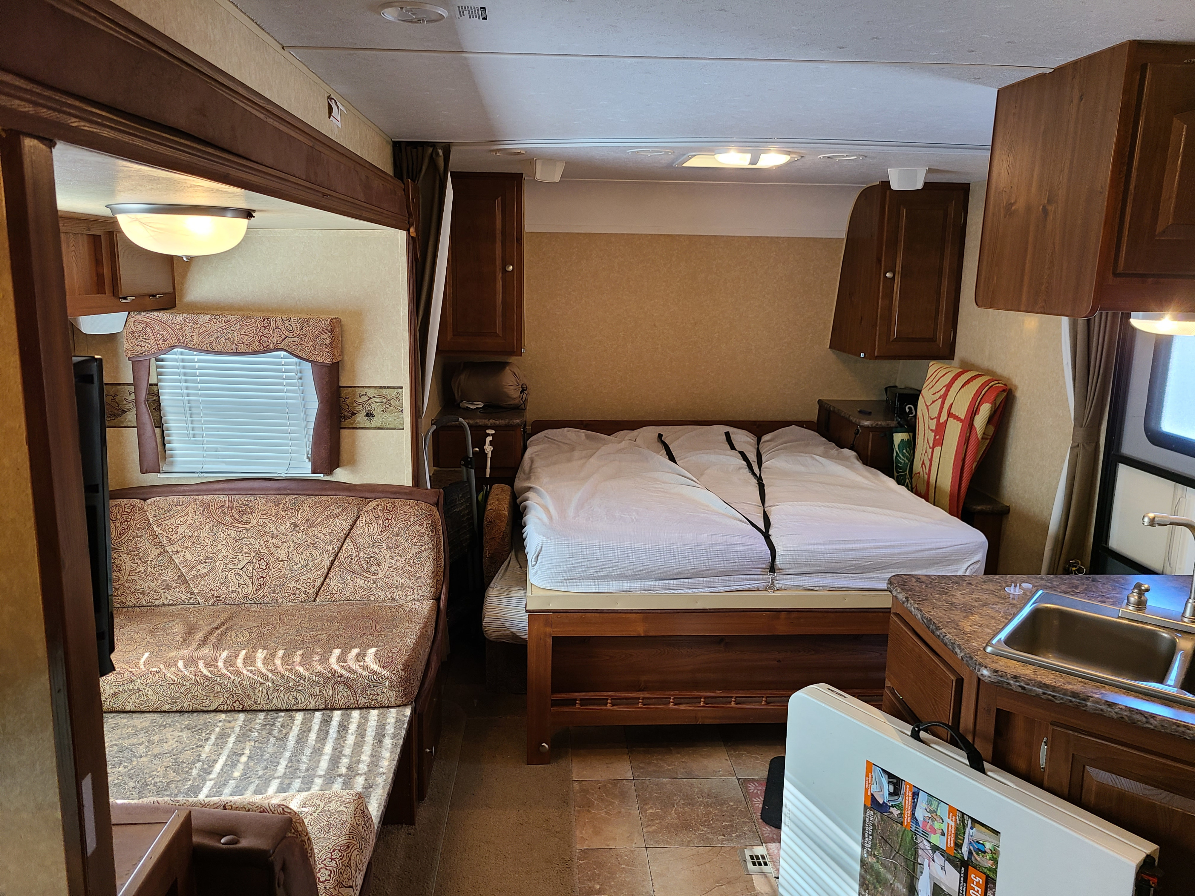 Forest River Rockwood Ultra Lite 2010