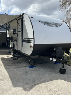 Travel trailer RV Rental 