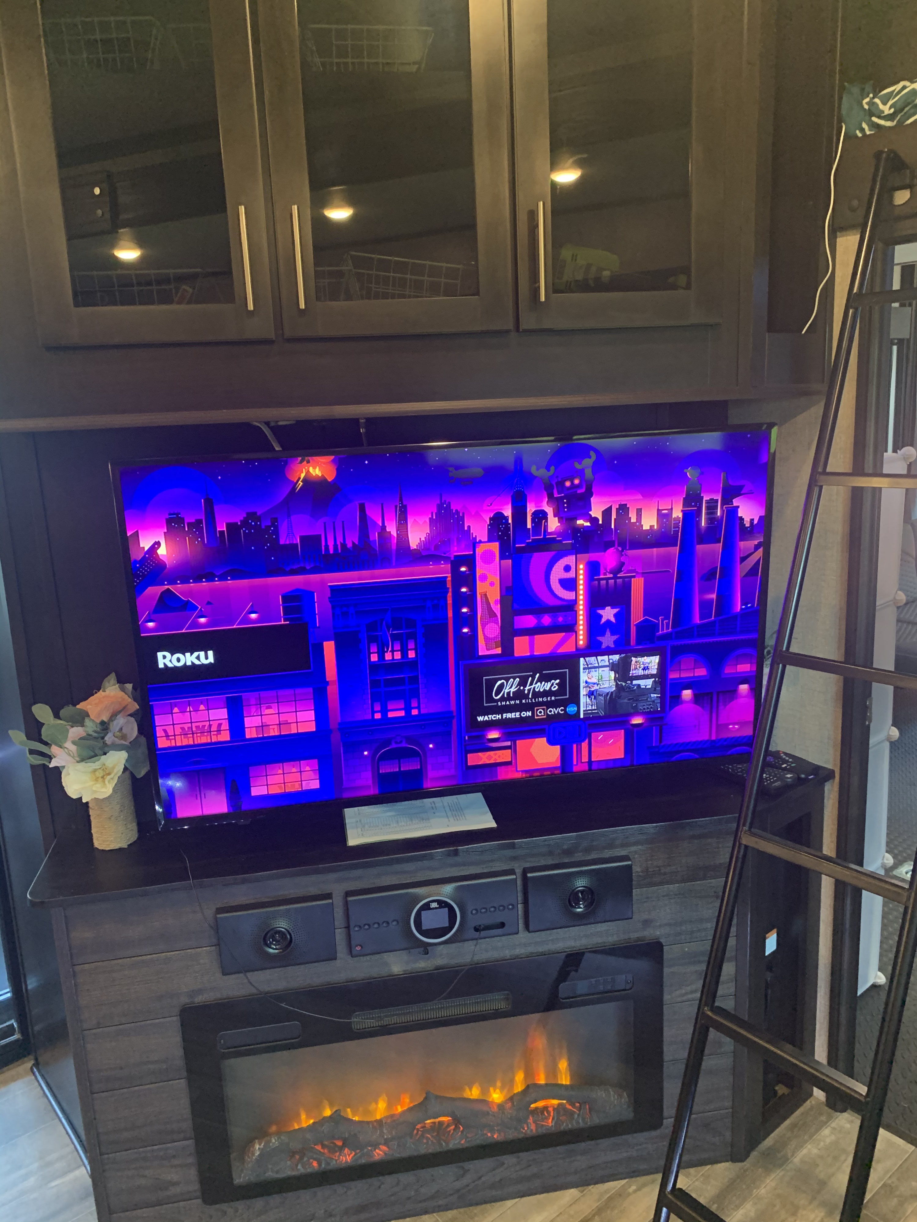 Fifth-wheel RV Rental 