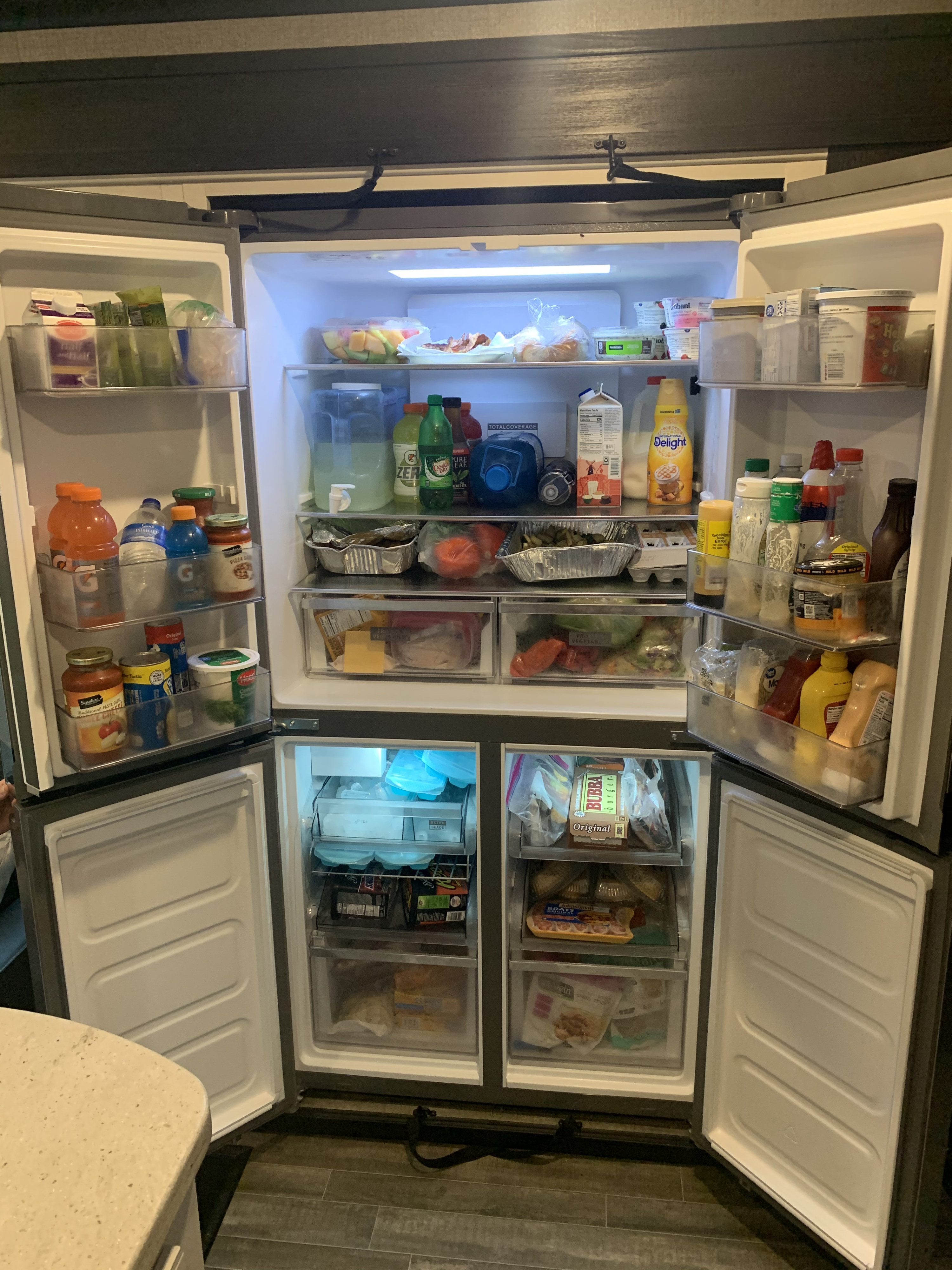 Fifth-wheel RV Rental 