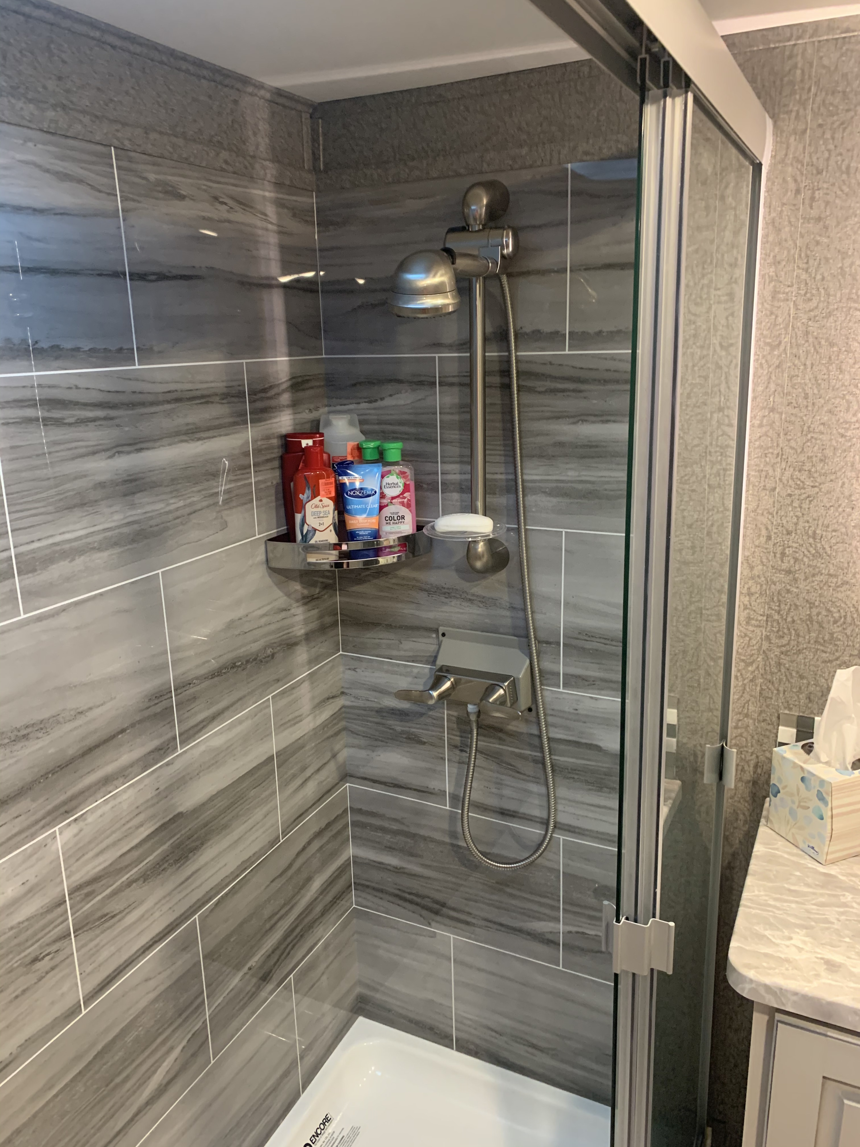 Fifth-wheel RV Rental 