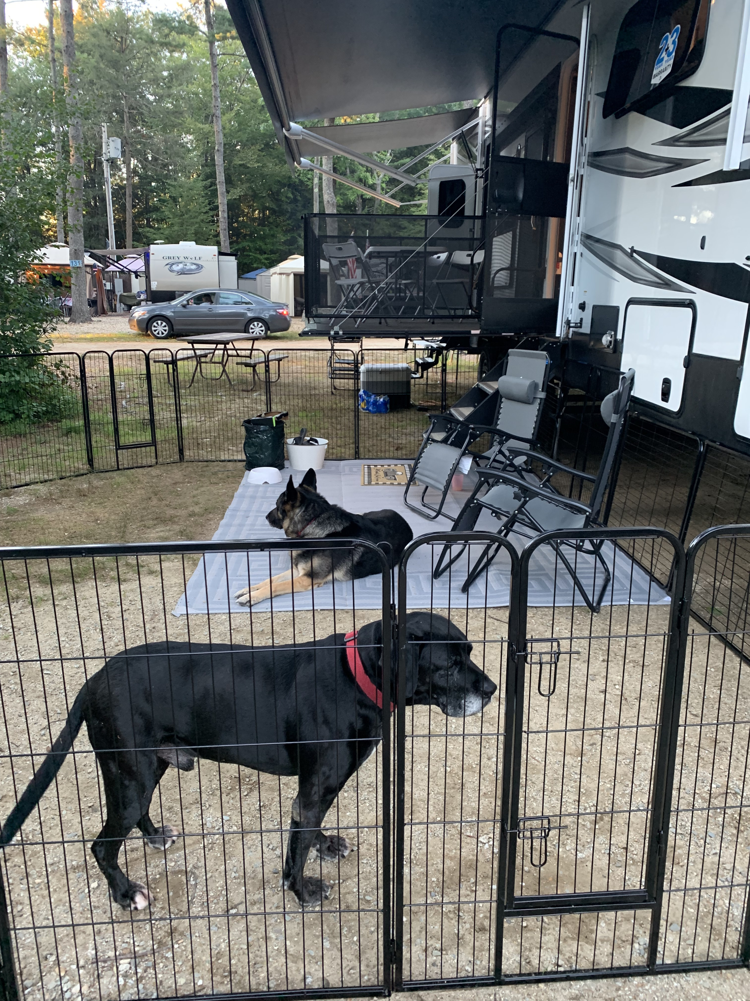 Fifth-wheel RV Rental 