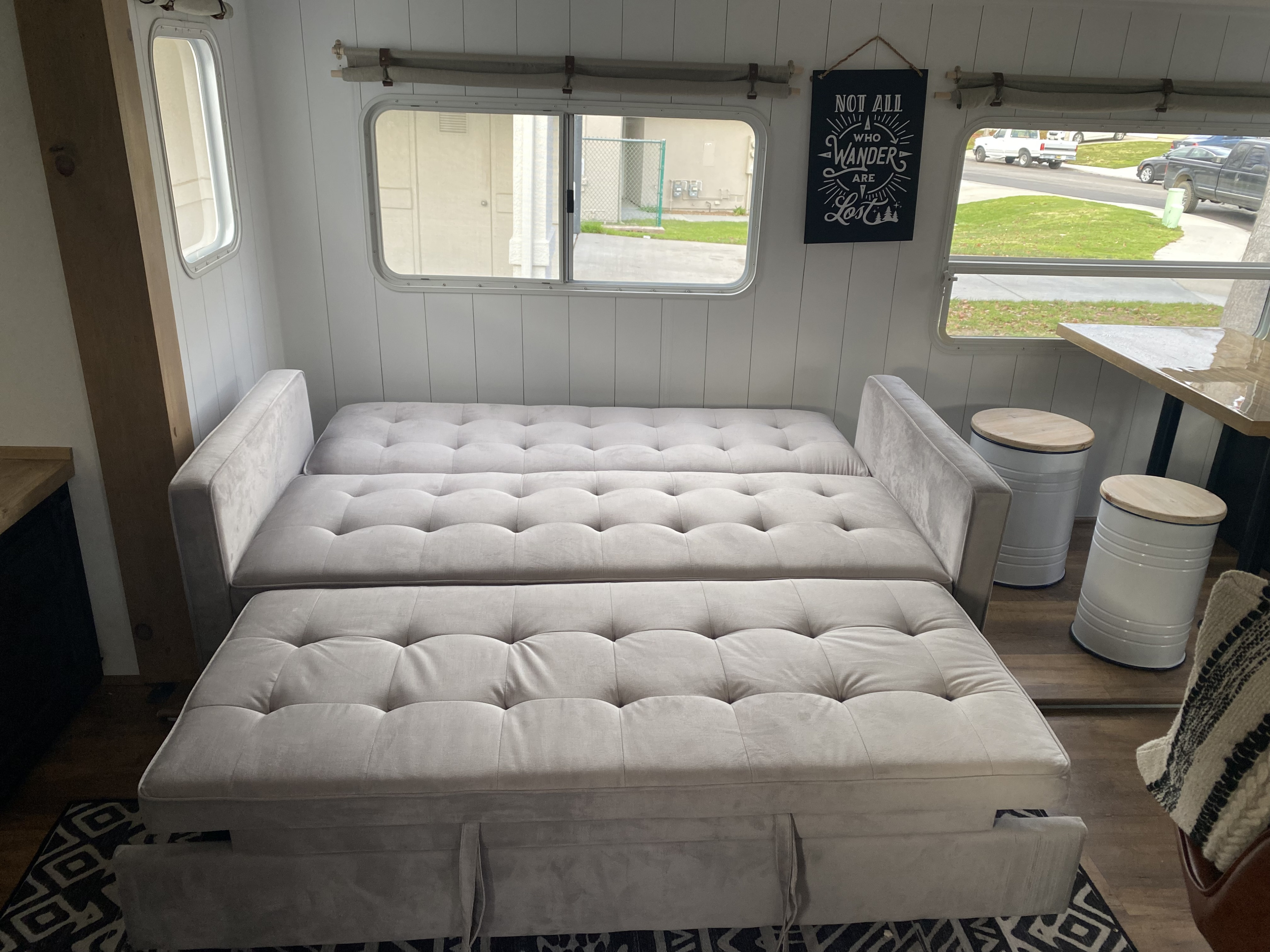 Couch into a pull out bed. Keystone Hornet 2007