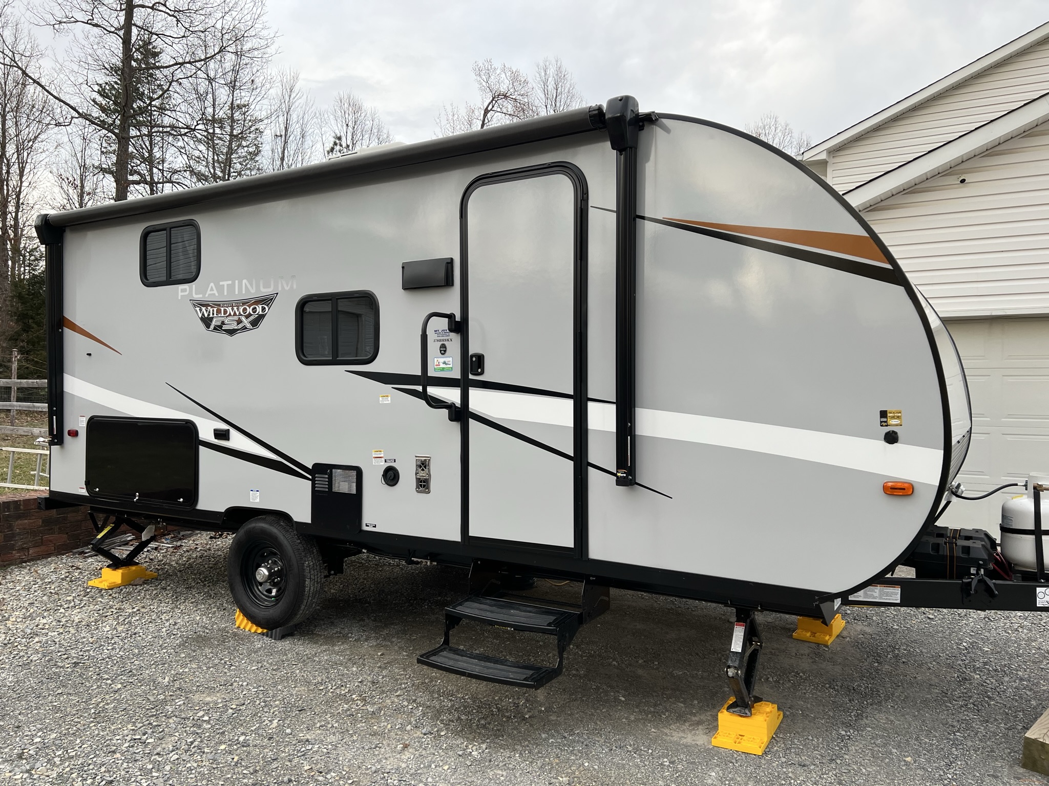 2022 Forest River Wildwood FSX178BHSKX Platinum