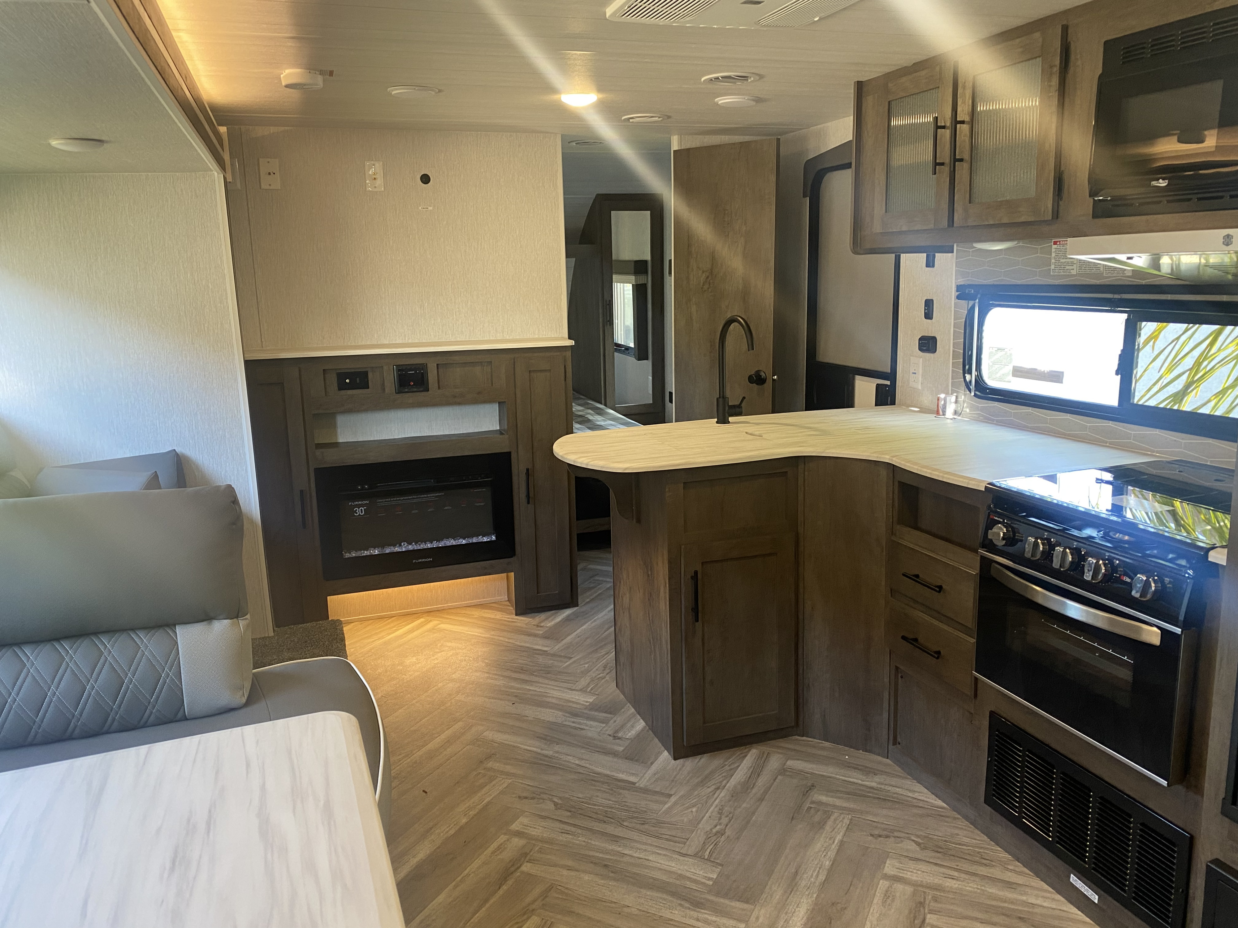 Travel trailer RV Rental 