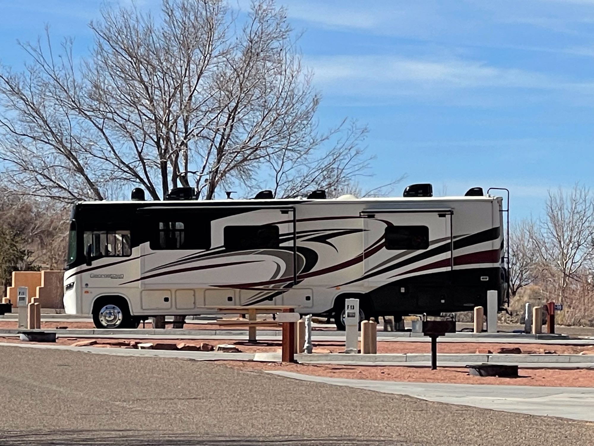 Photos | 2017 Forest River Georgetown Class A Rental in Cedar Park, TX |  Outdoorsy