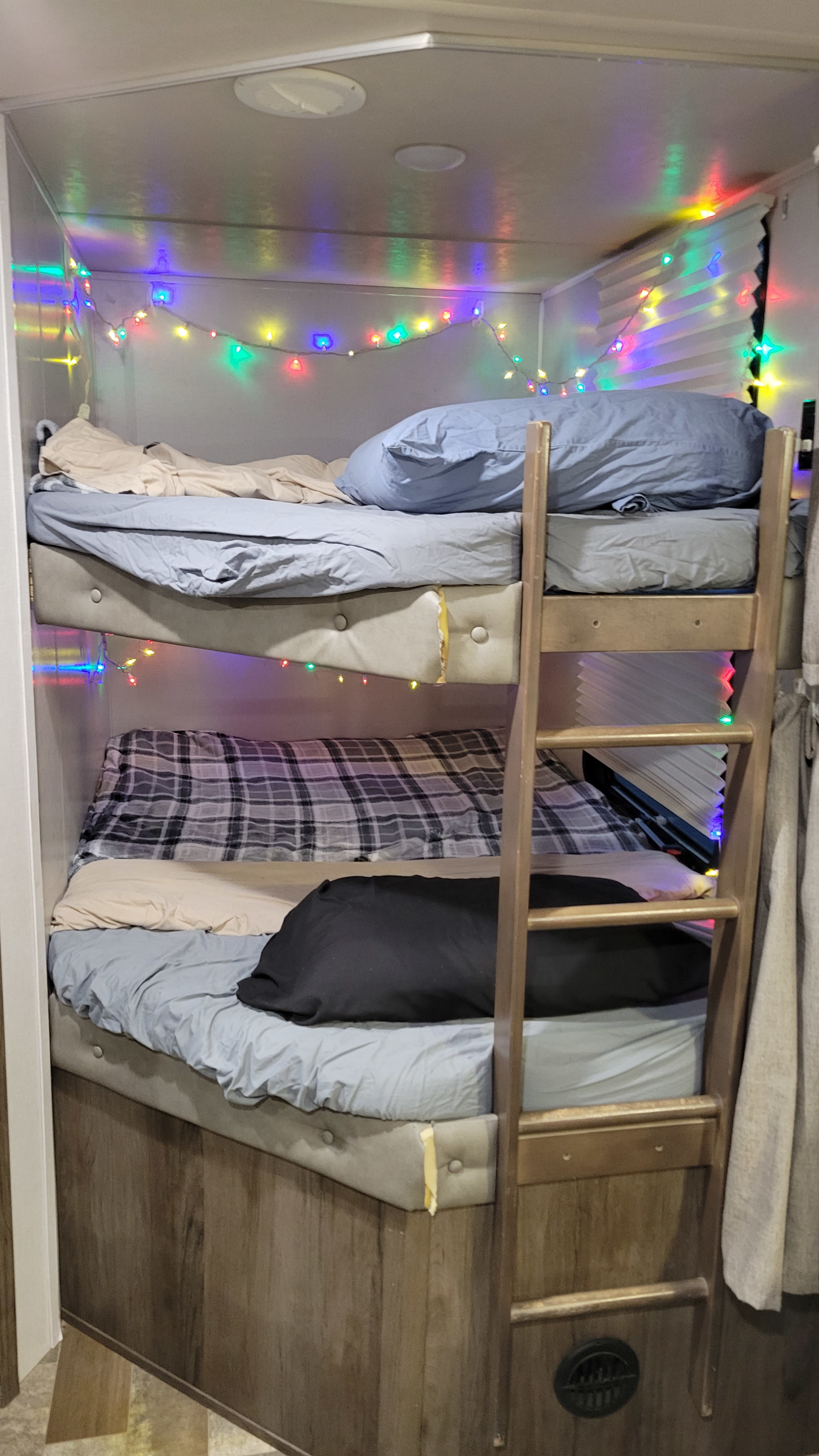 East to West Silver Lake 2020