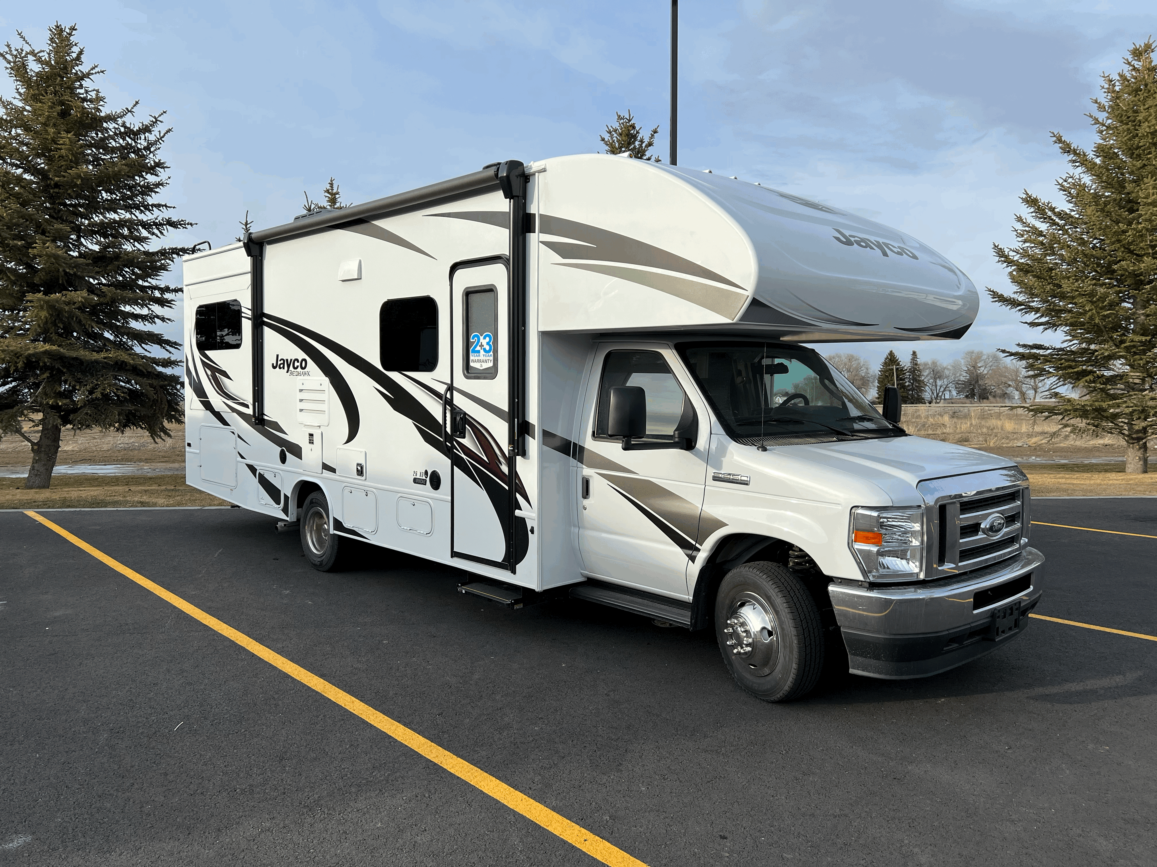 2022 Jayco 26XD Perfect size for Yellowstone, Teton, and Jackson Hole!