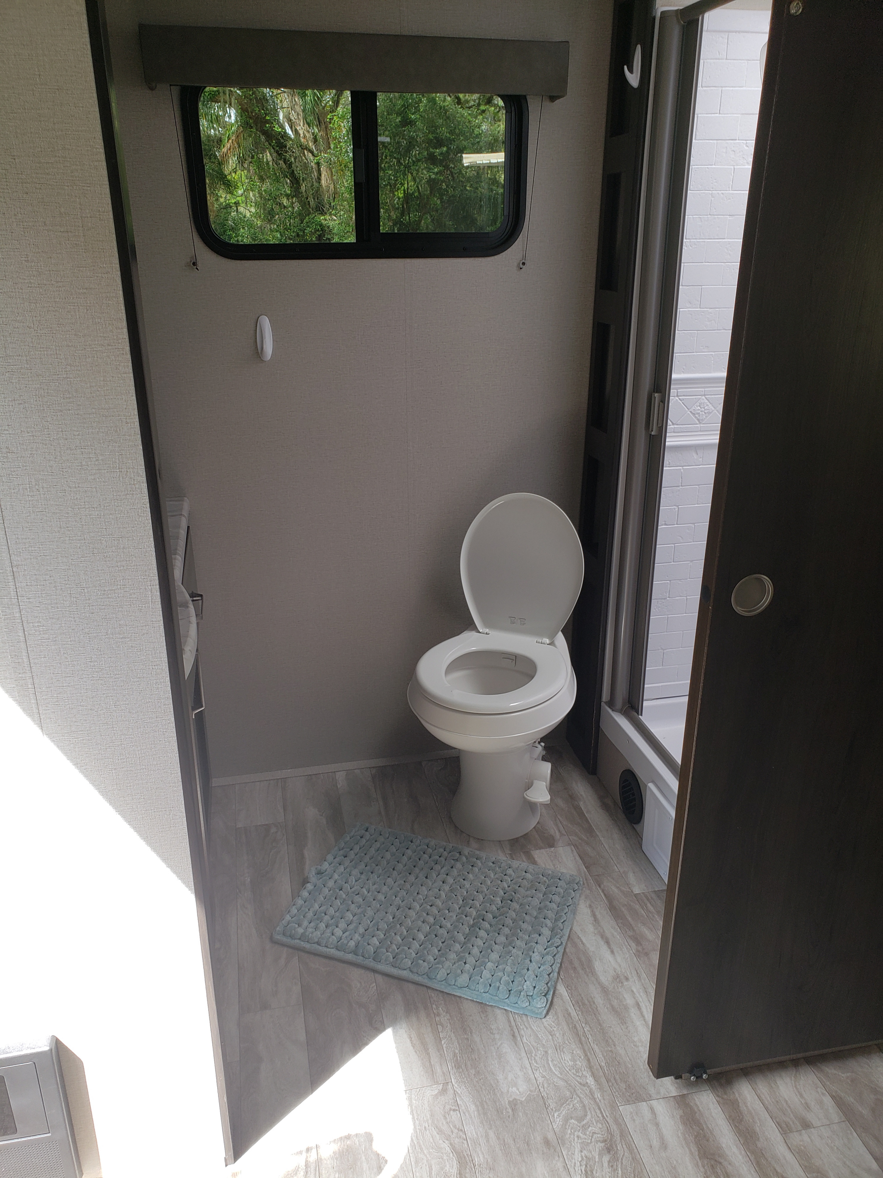 Travel trailer RV Rental 