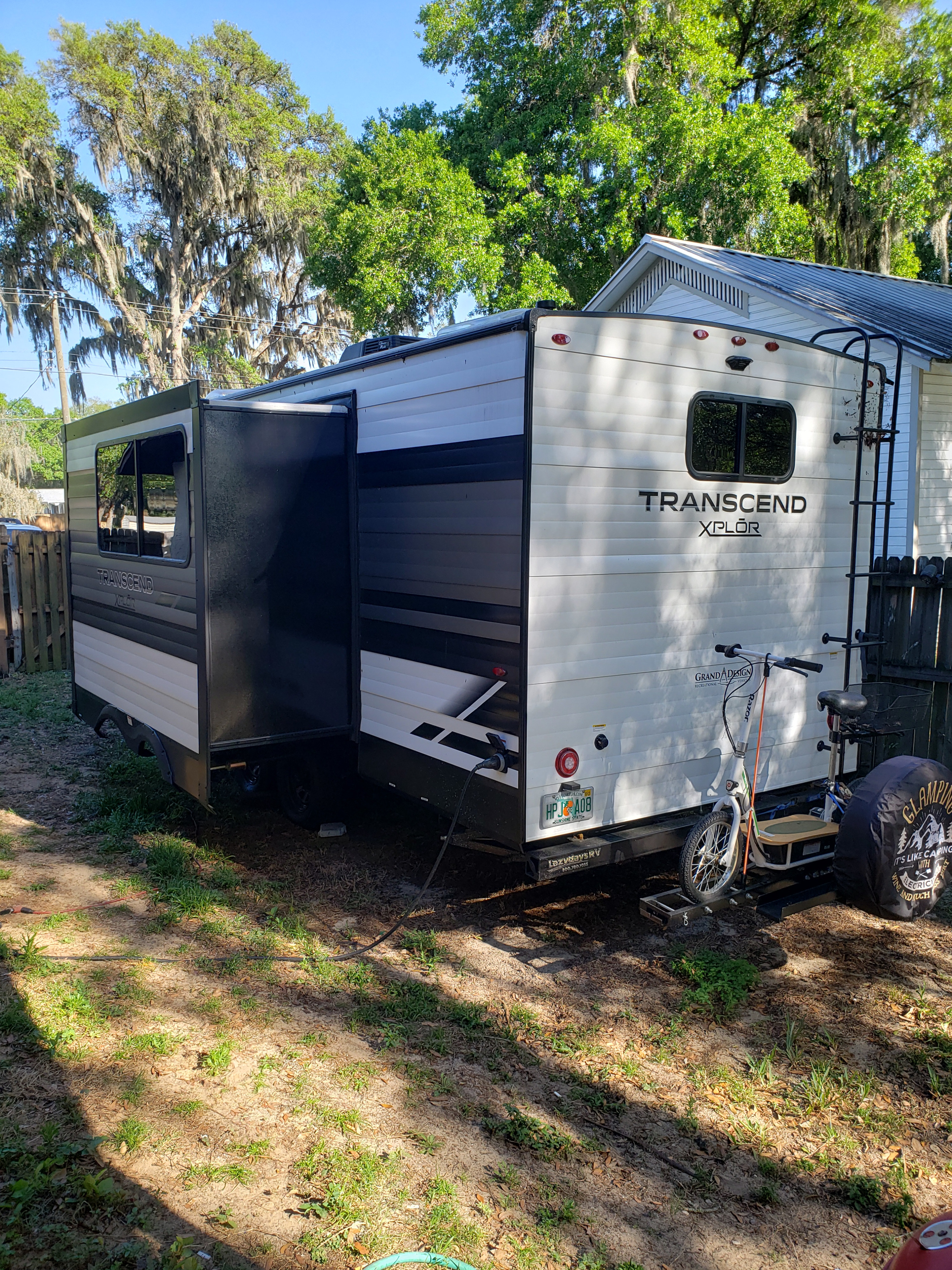 Travel trailer RV Rental 