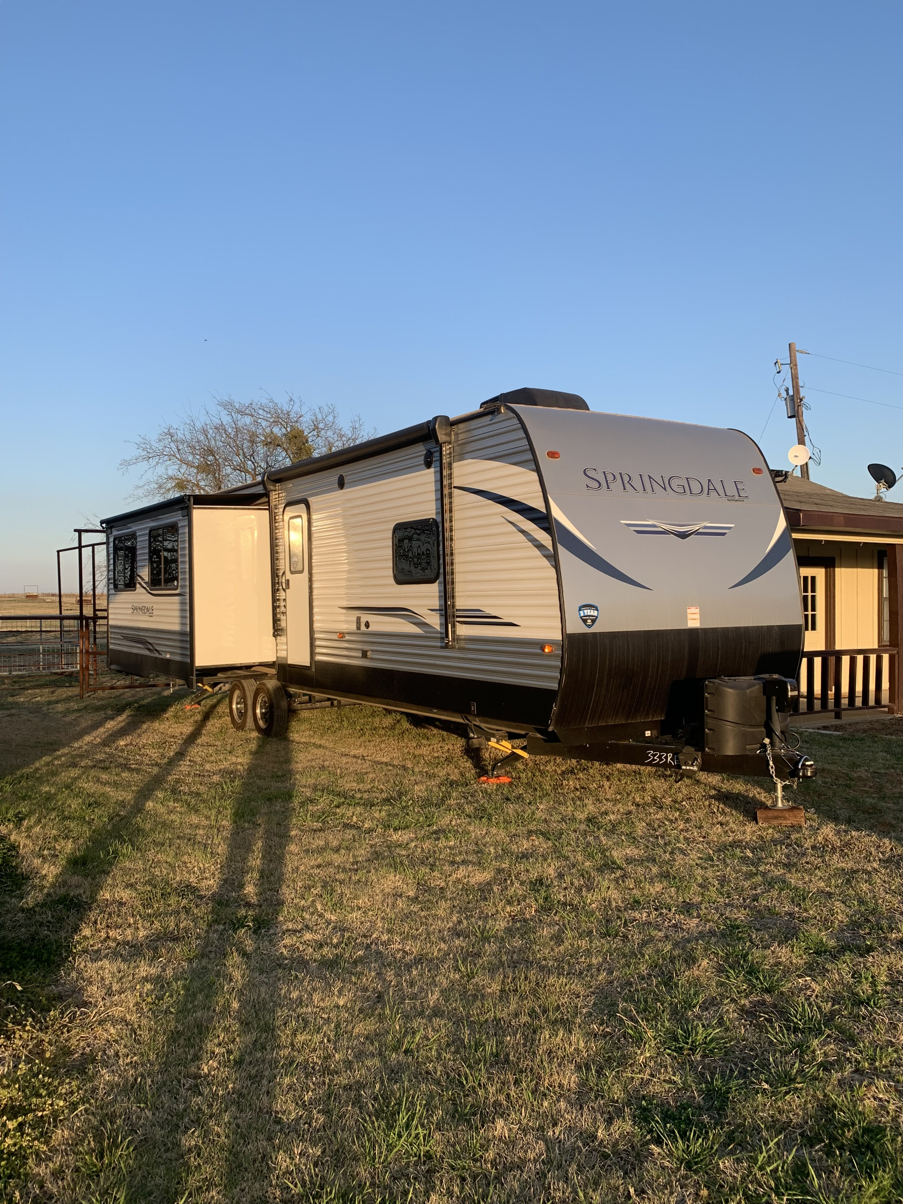 Travel trailer RV Rental 
