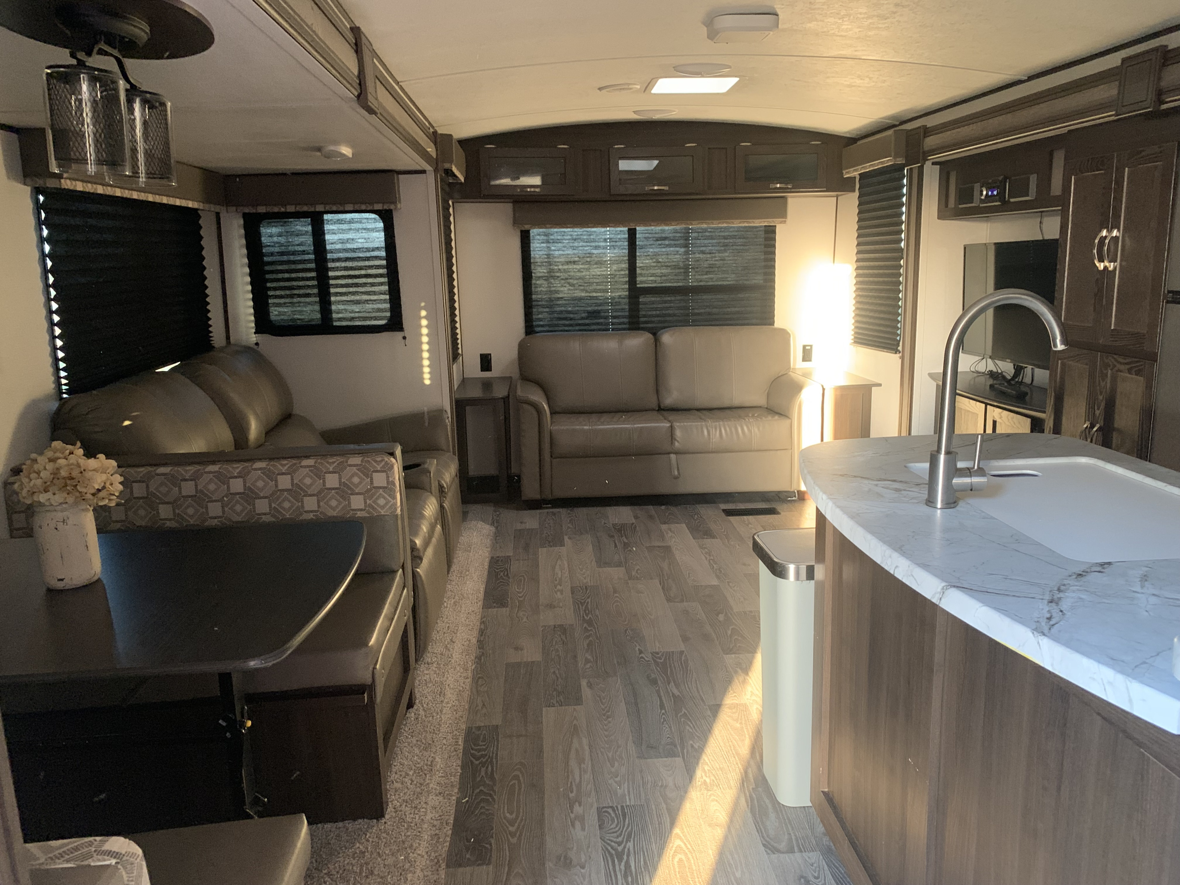 Travel trailer RV Rental 