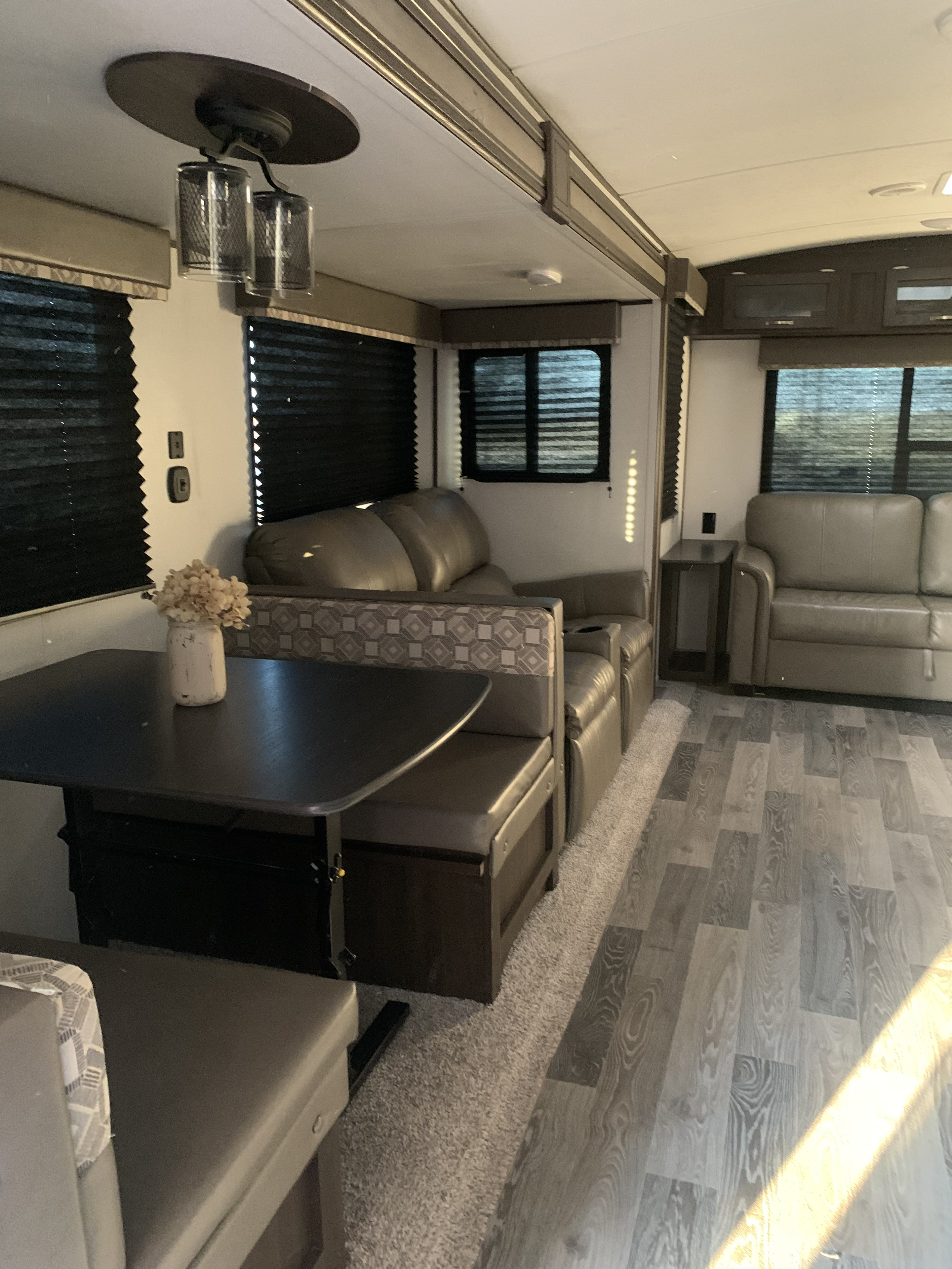 Travel trailer RV Rental 
