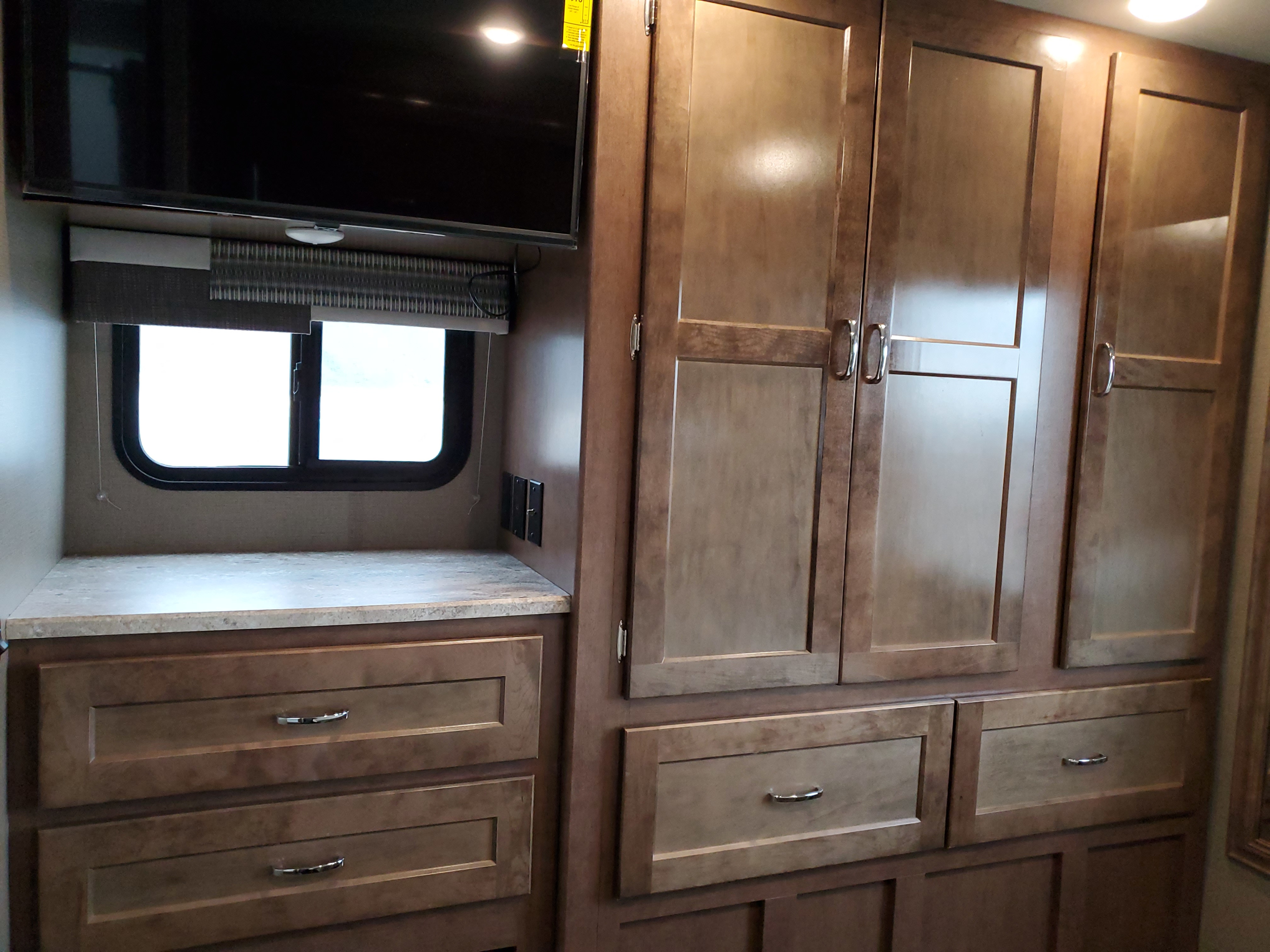 Winnebago Intent 2020