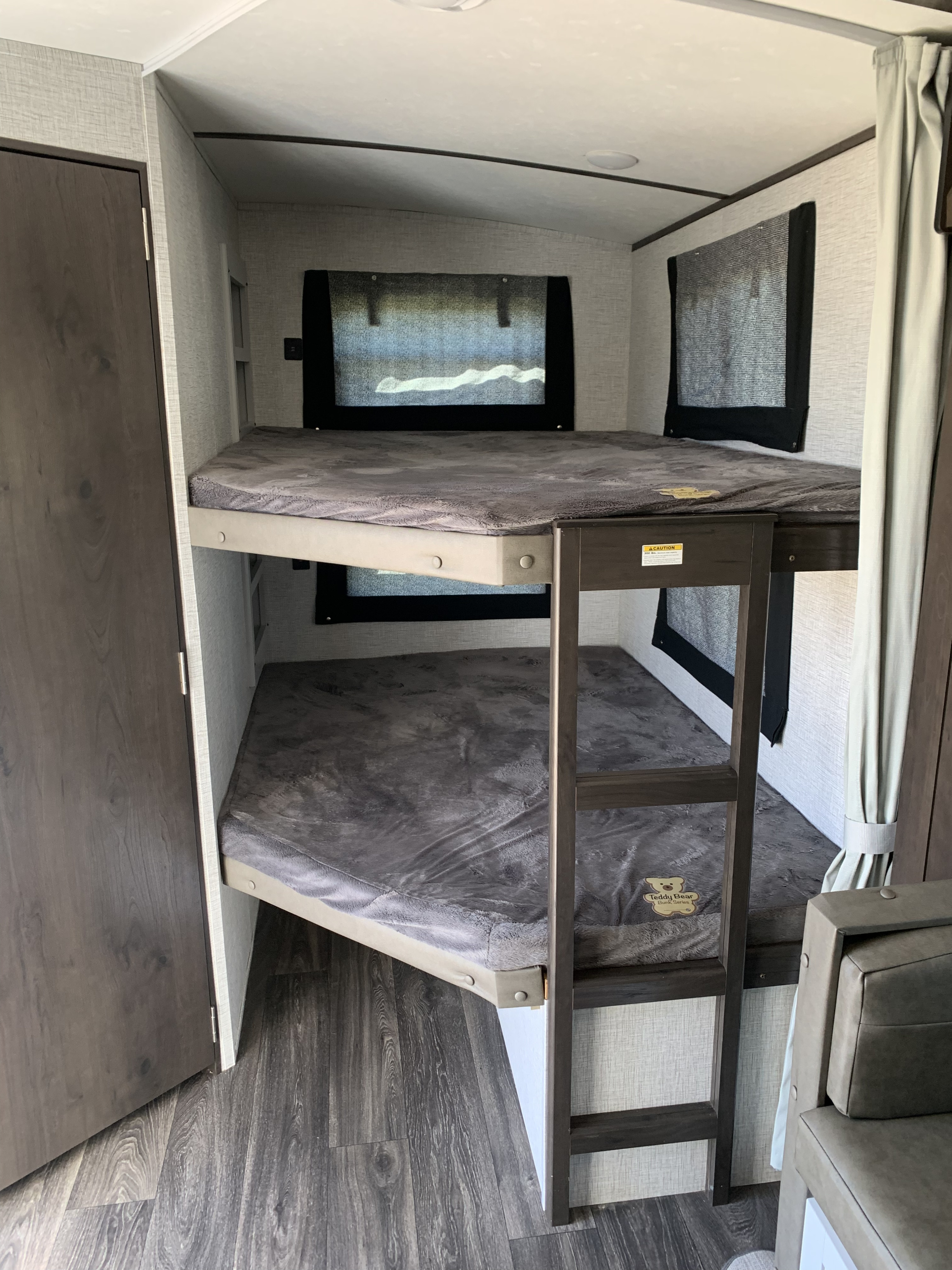 Keystone RV Bullet Ultra Lite 2021