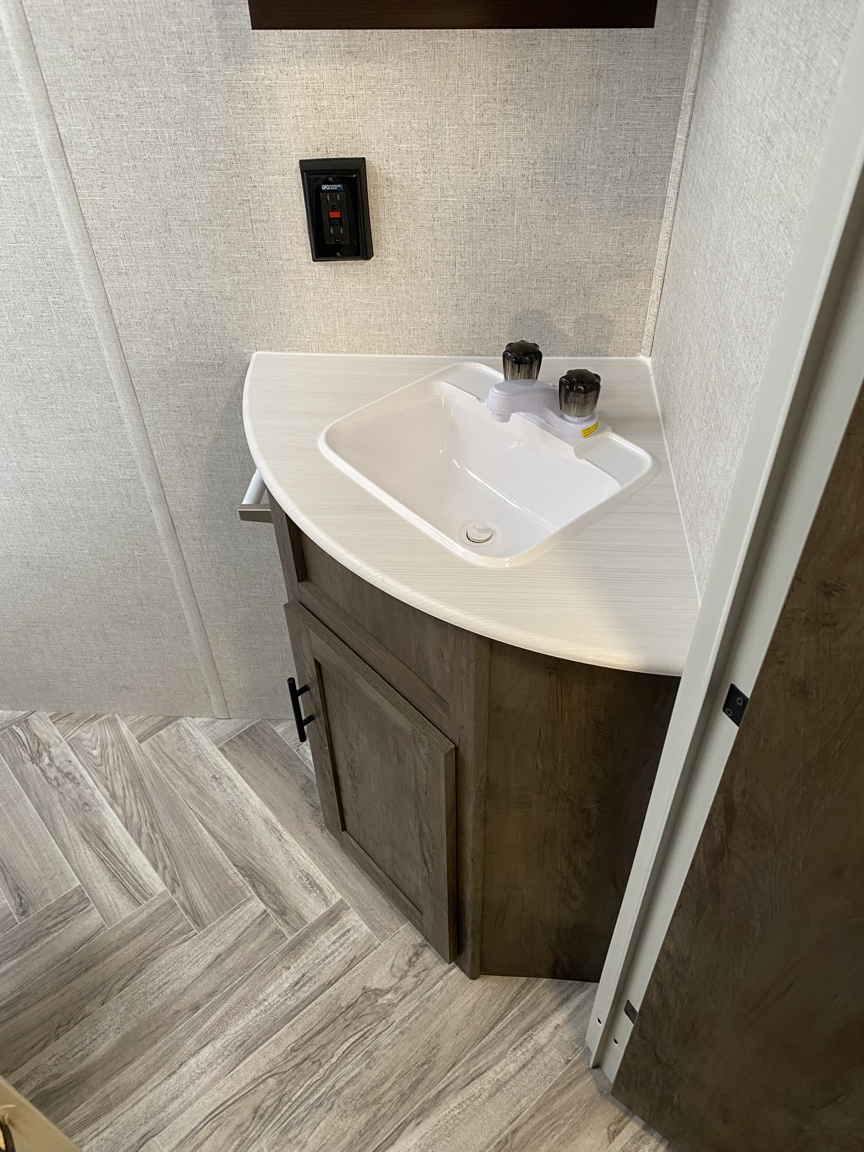 Travel trailer RV Rental 