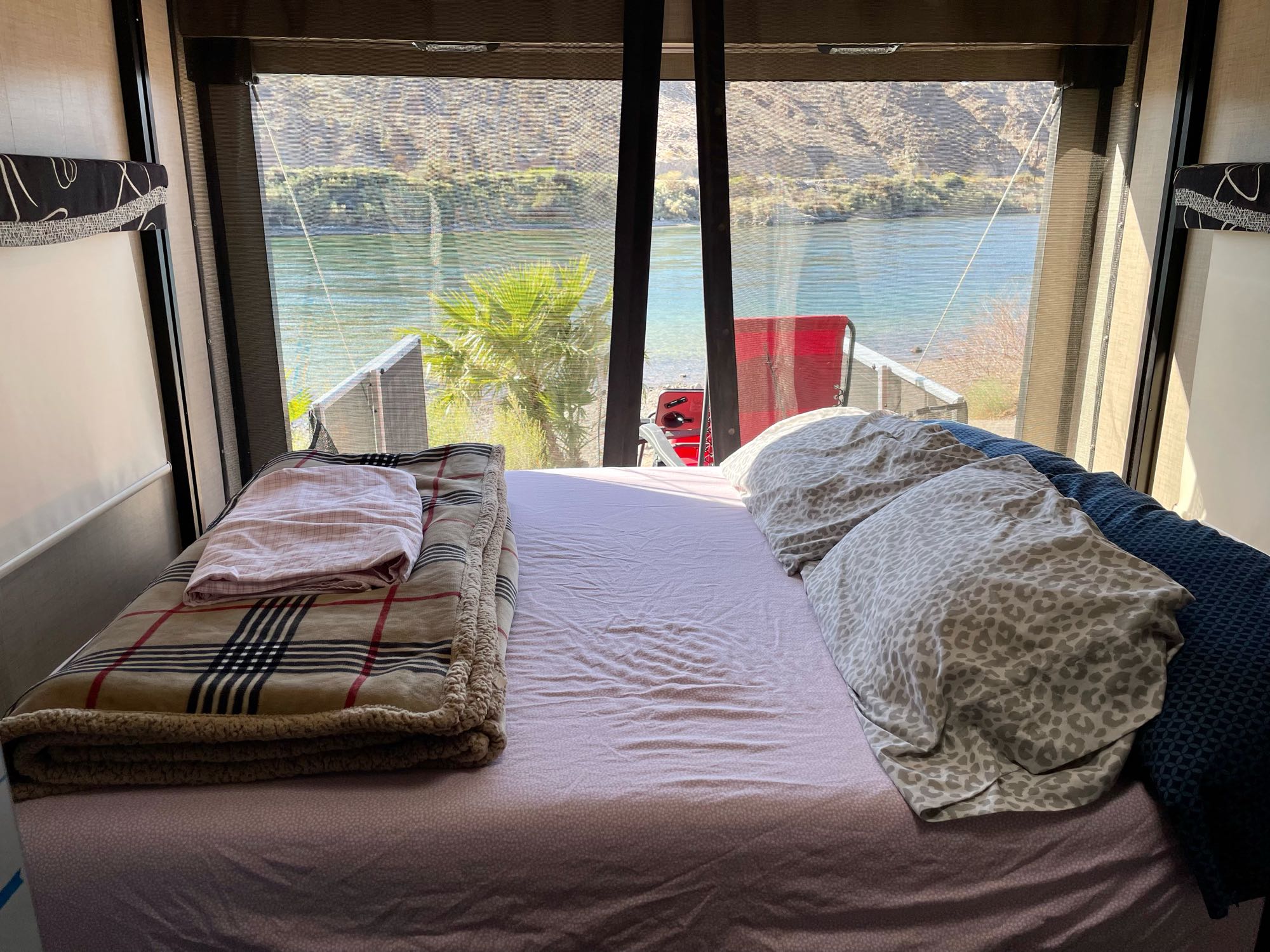 Keep the patio open or closed for the bedroom. Enjoy the 12 inch premium mattress for that restful vacay sleep!. Thor Motor Coach Outlaw 2018