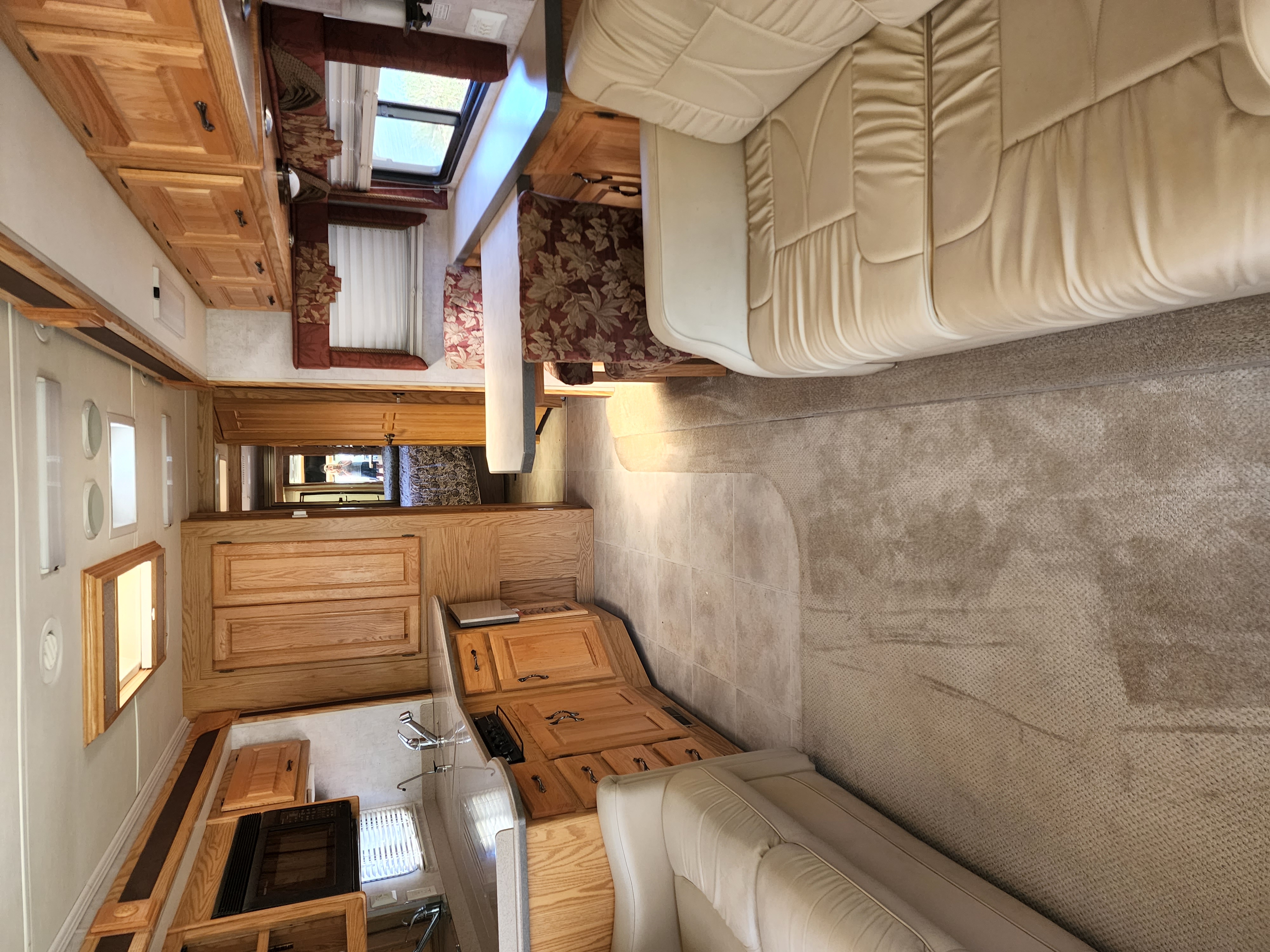 2005 MANACO Knight 38PDQ