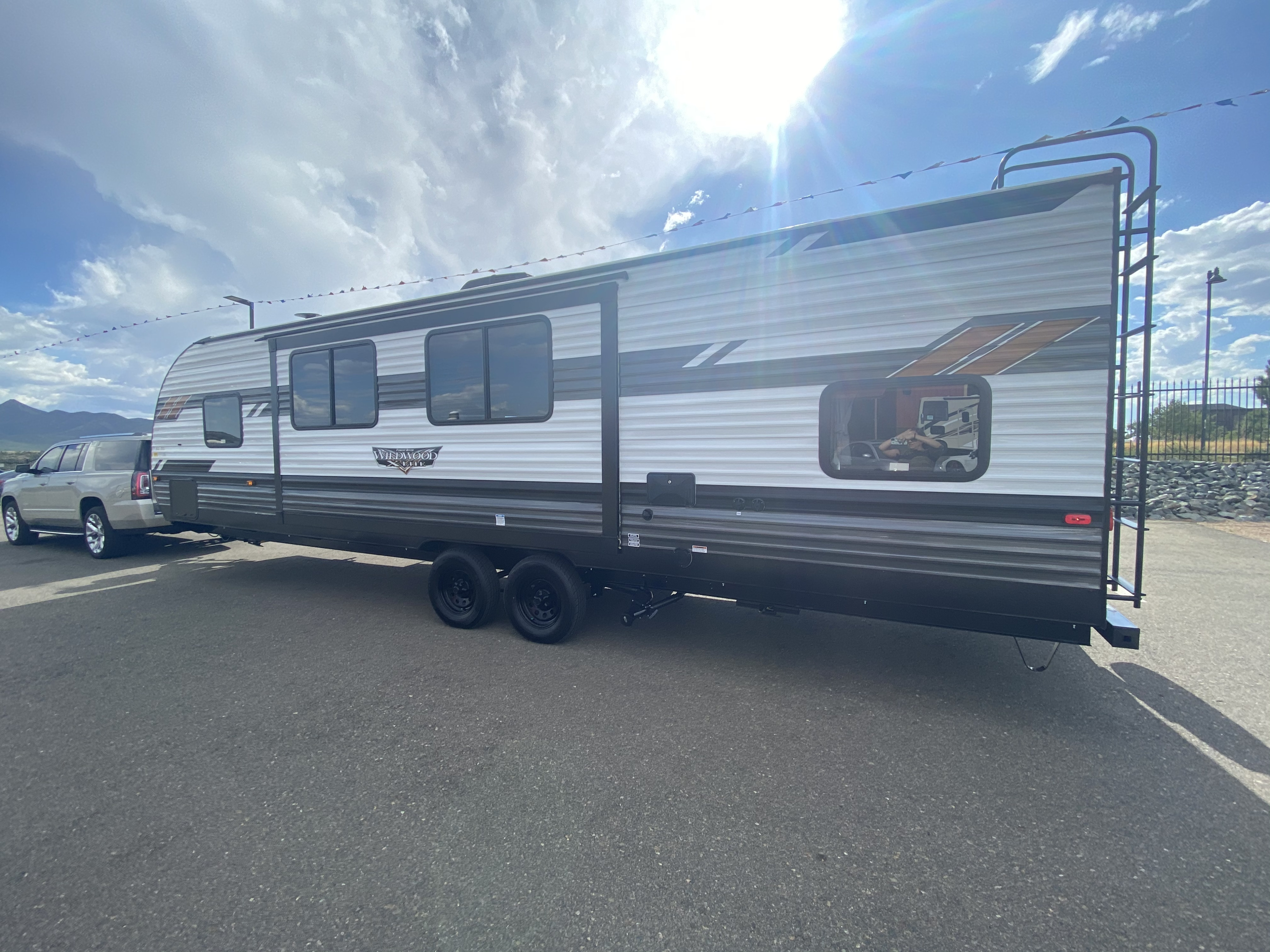 Travel trailer RV Rental 