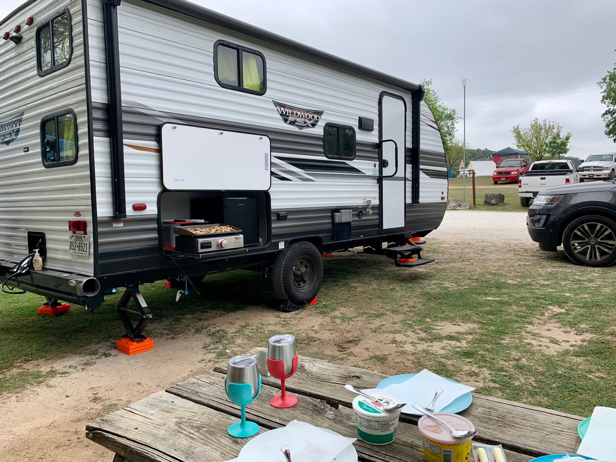 Travel trailer RV Rental 