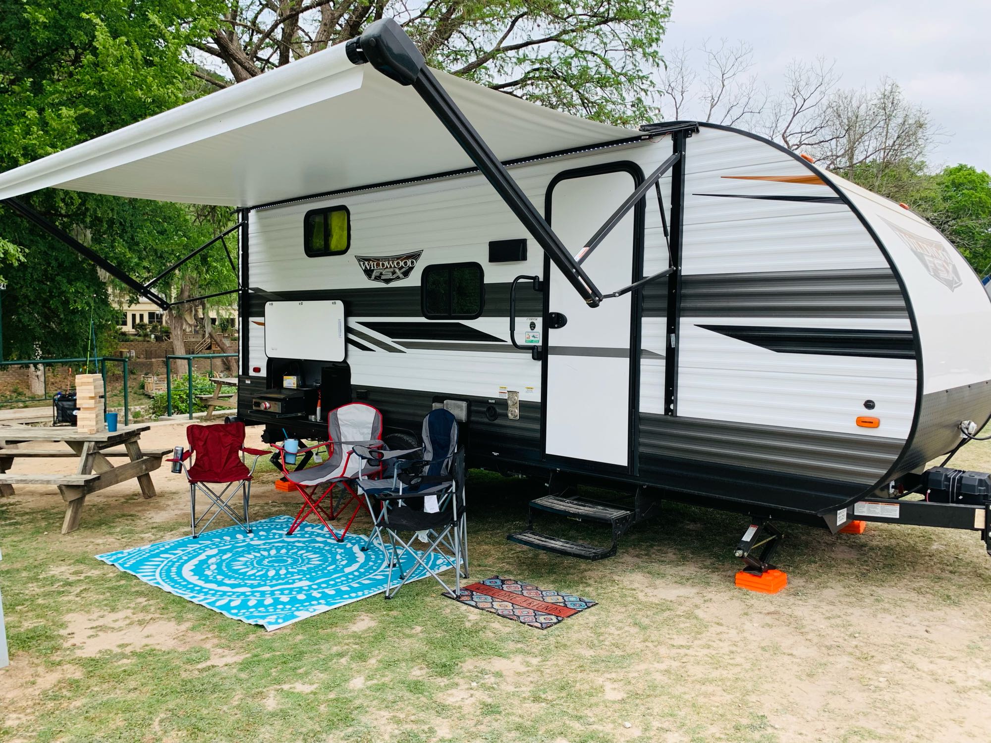 Travel trailer RV Rental 