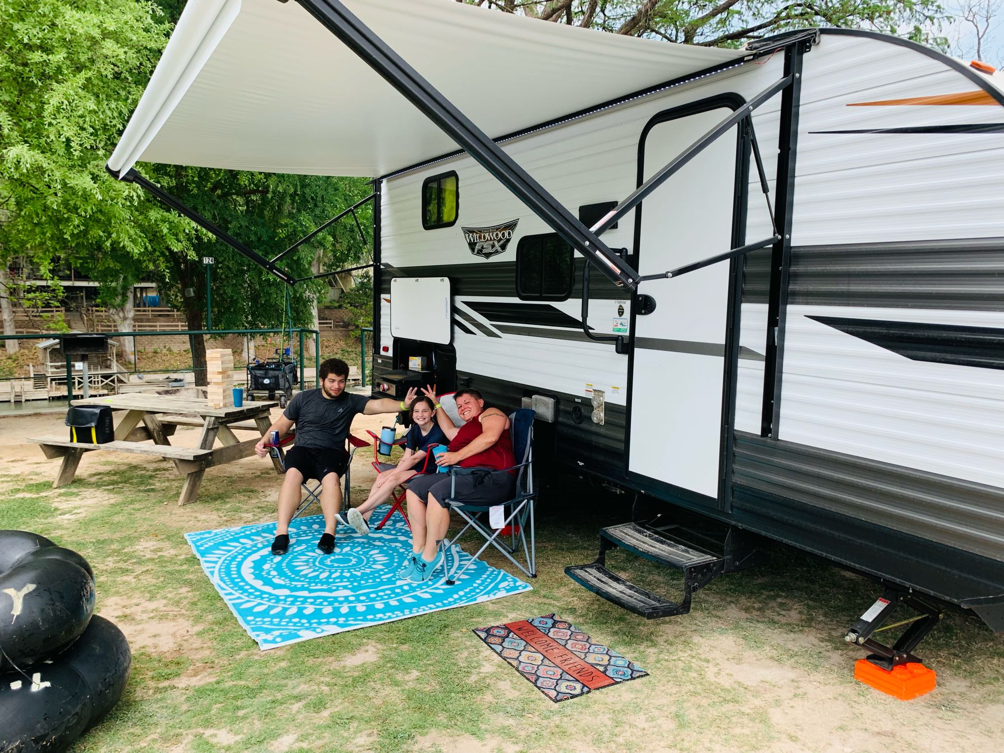 Travel trailer RV Rental 