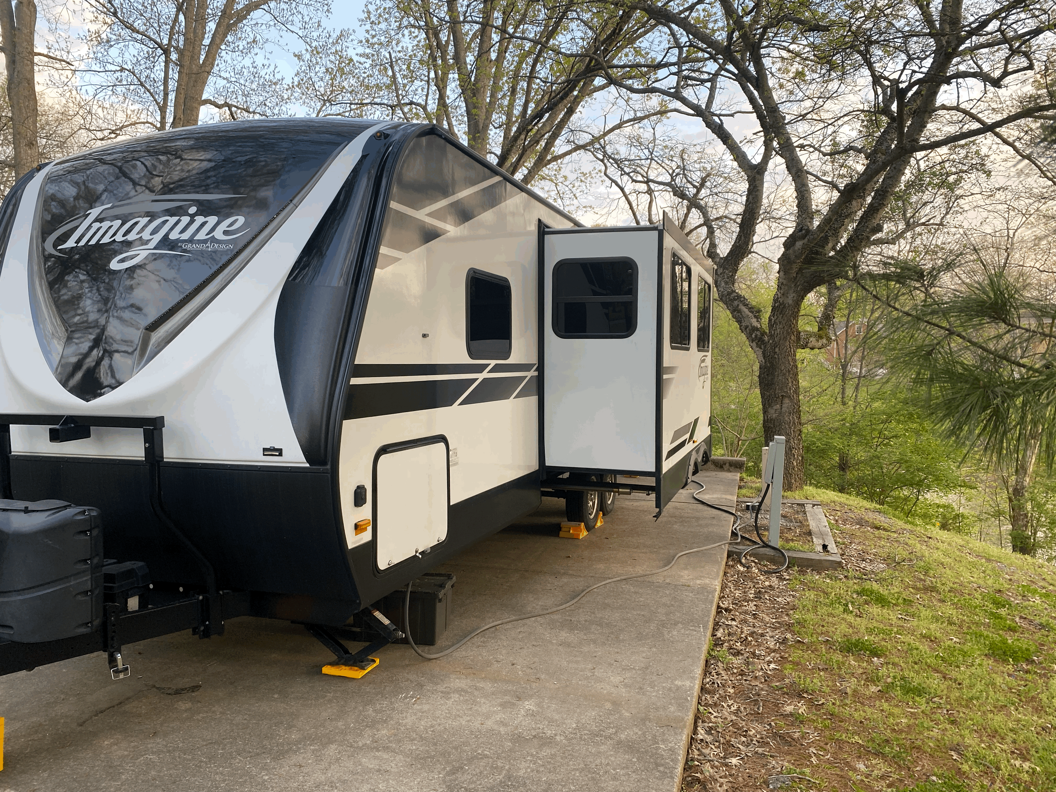 Travel trailer RV Rental 