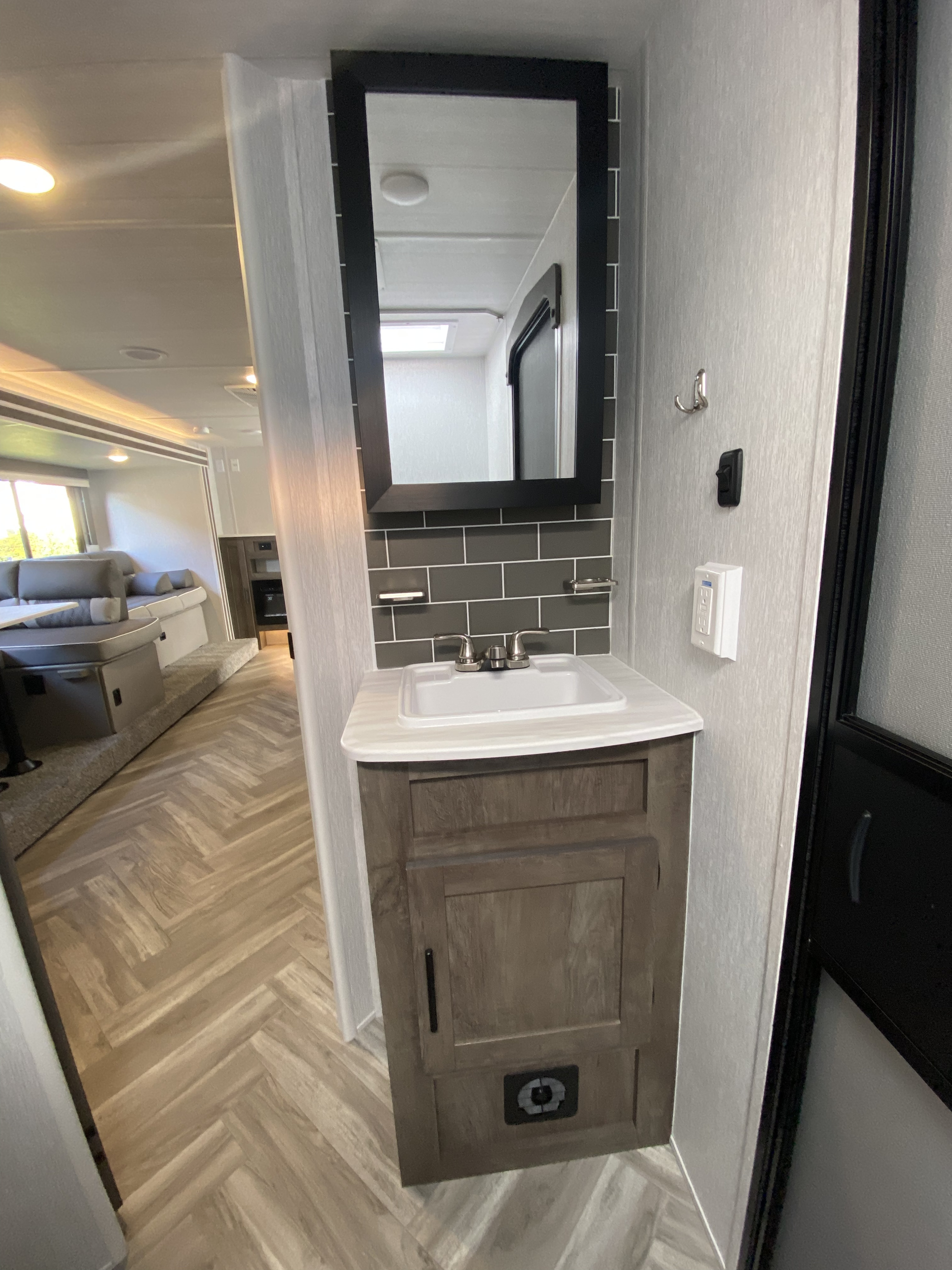 Travel trailer RV Rental 