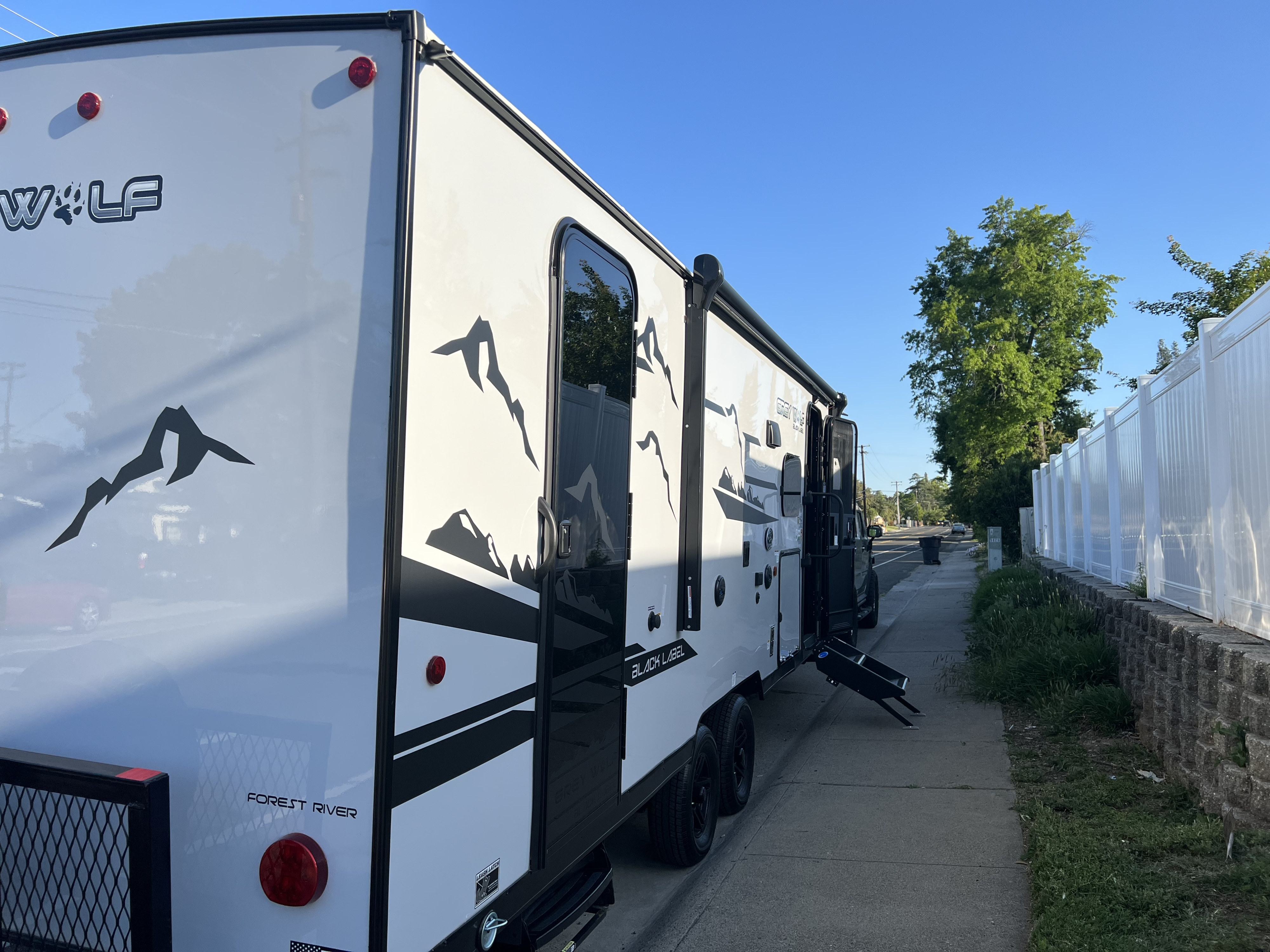 Travel trailer RV Rental 