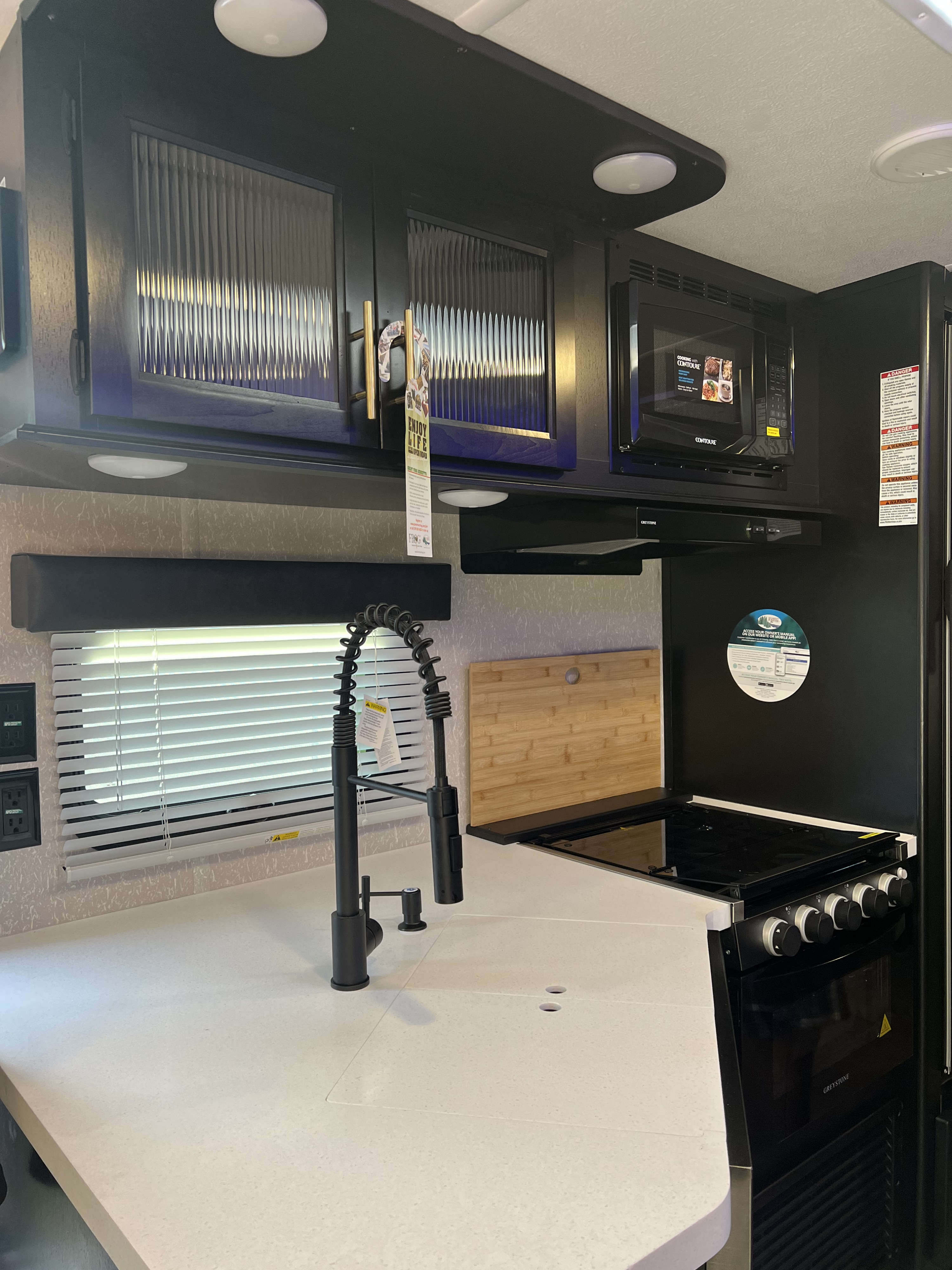 Travel trailer RV Rental 