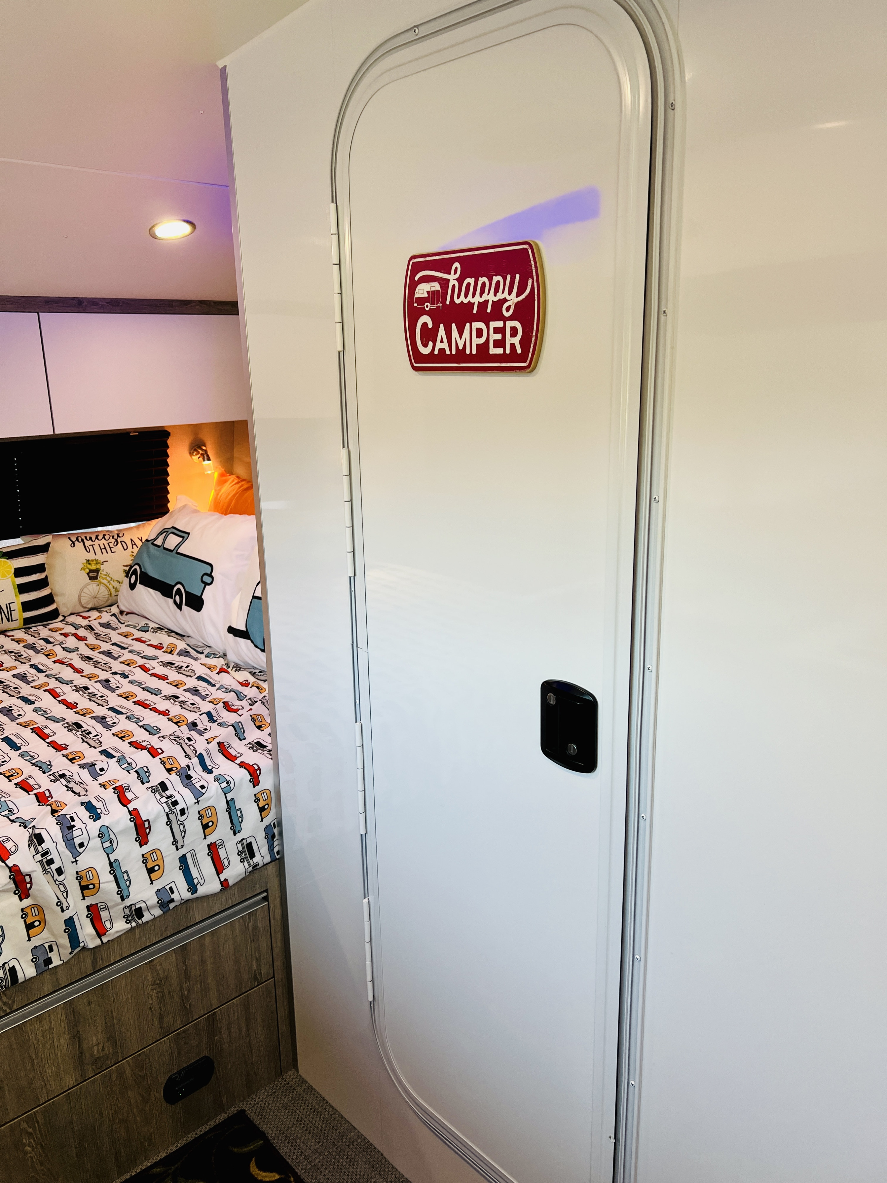 Travel trailer RV Rental 