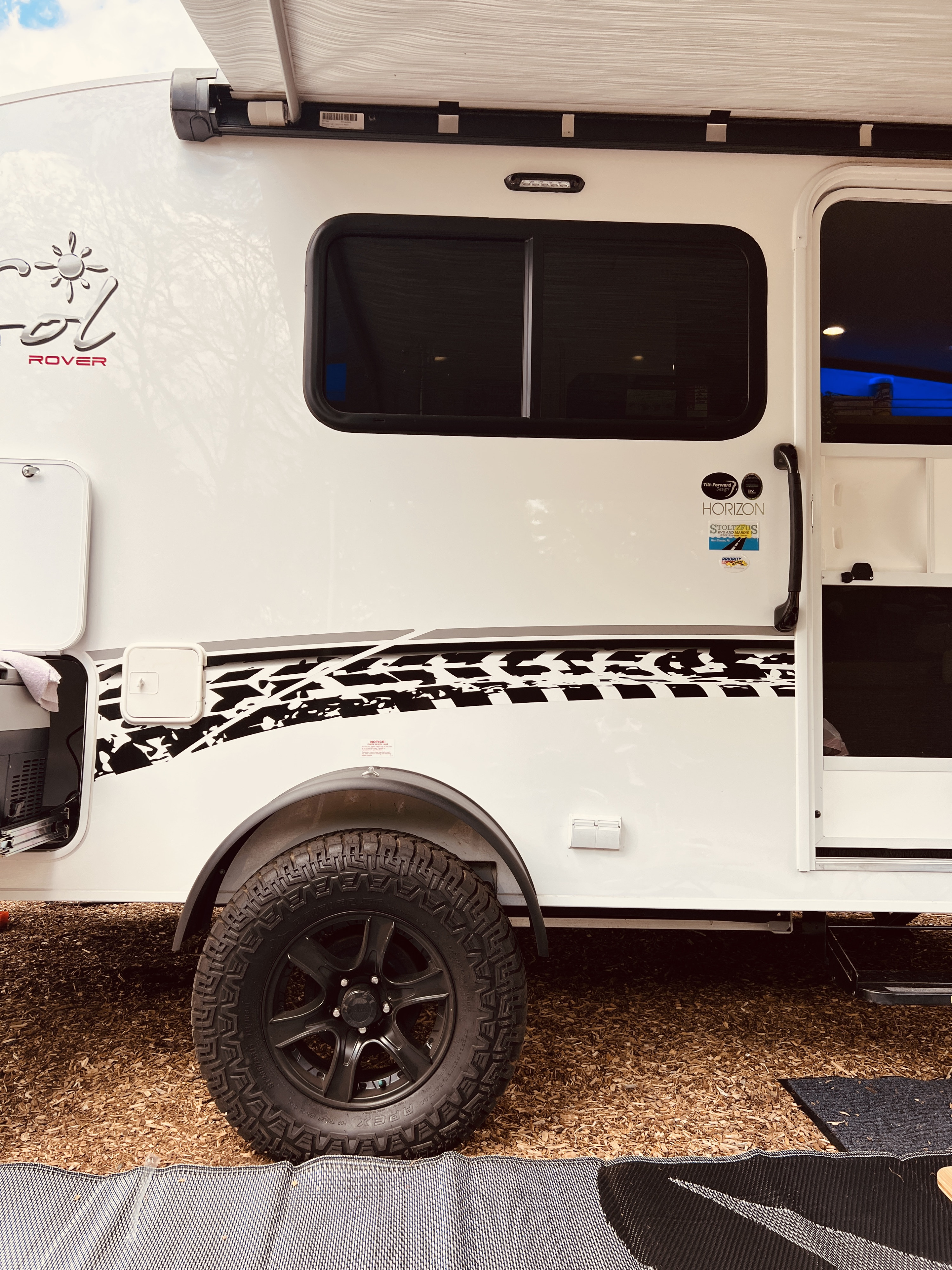 Travel trailer RV Rental 