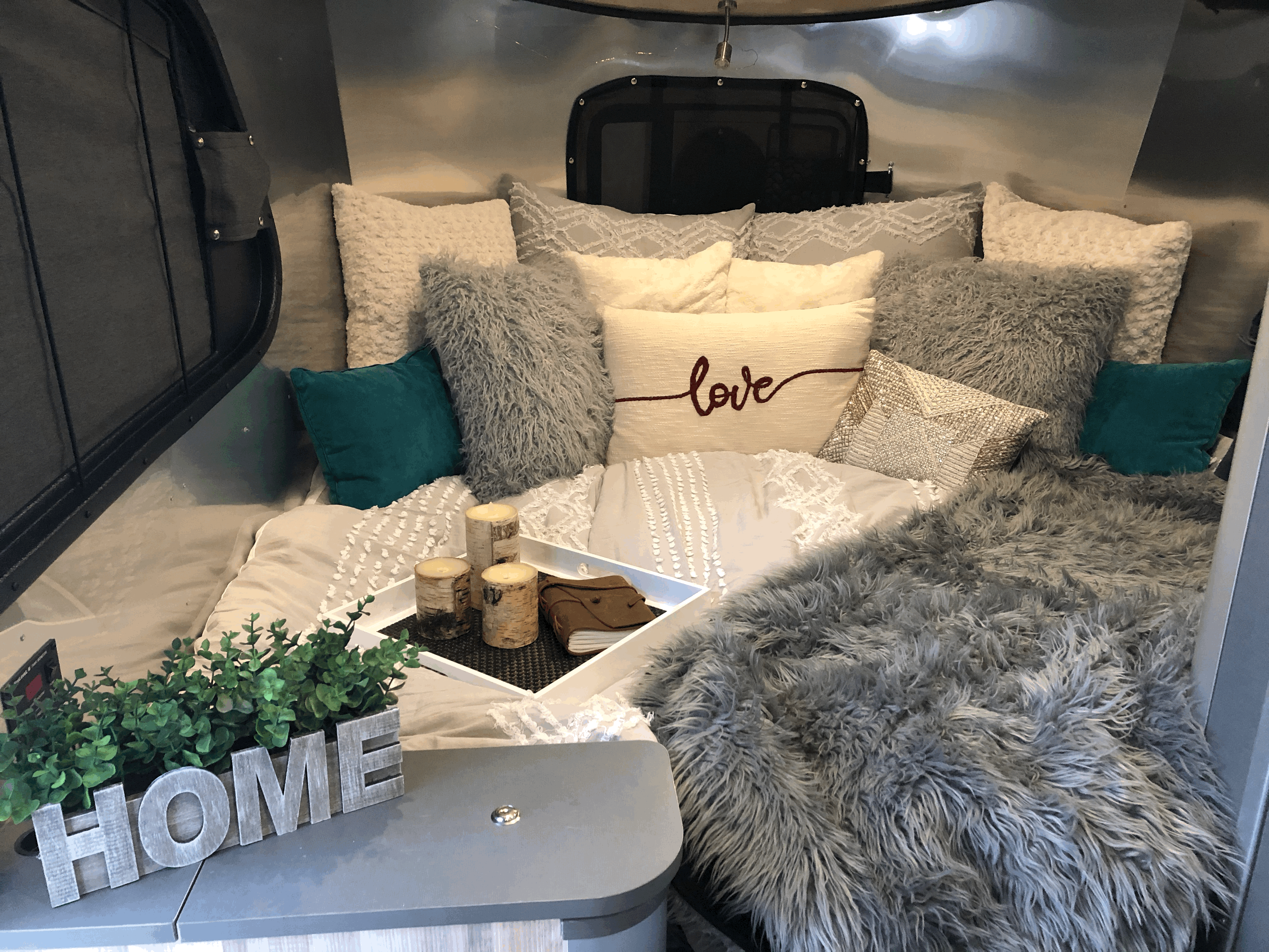 Travel trailer RV Rental 