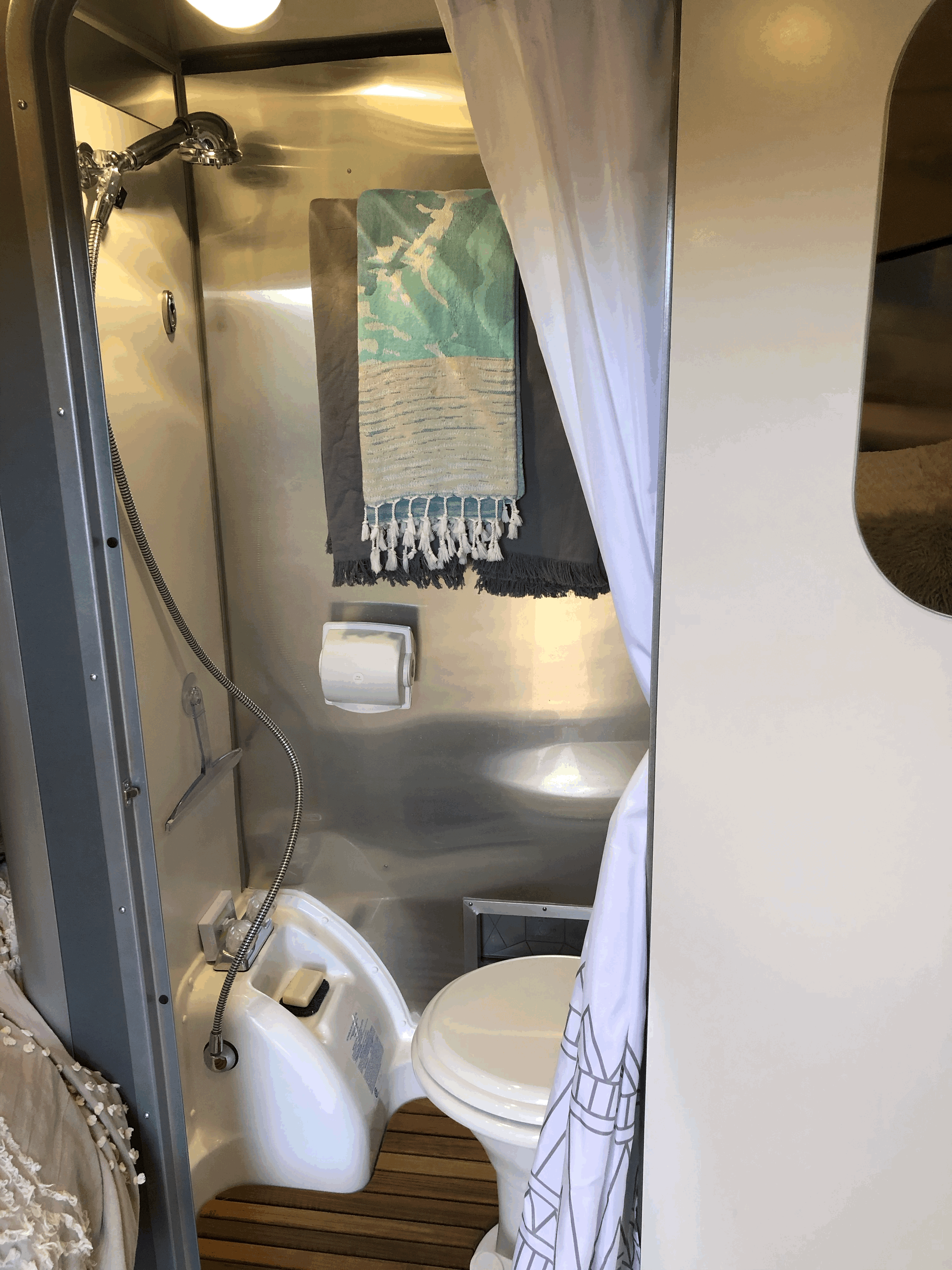 Travel trailer RV Rental 