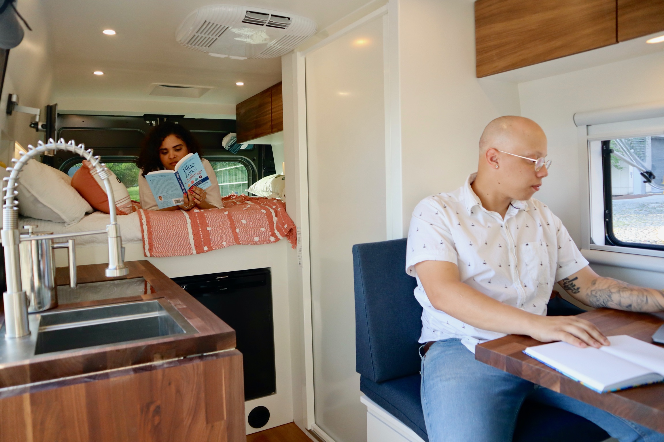 Camper van RV Rental 