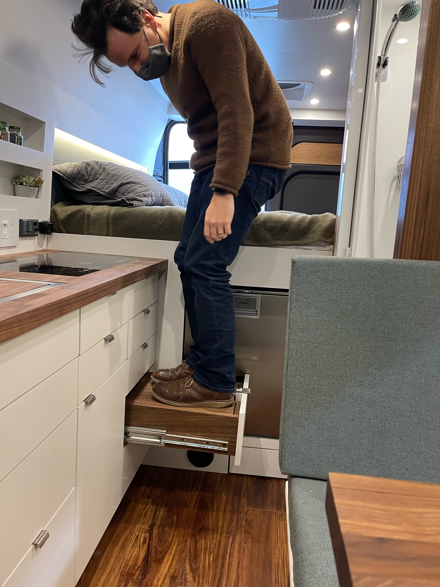 Camper van RV Rental 